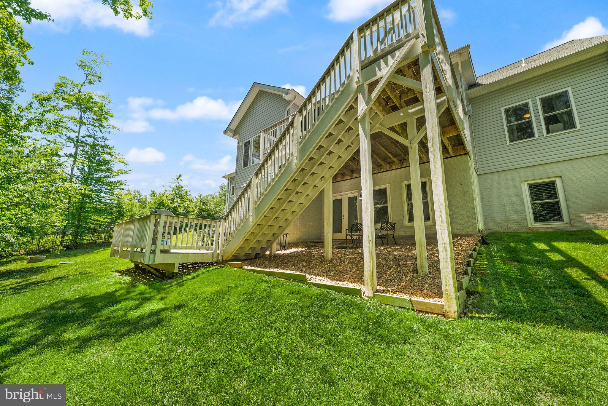 CLASSIC RIDGE ON THE OCC - Residential