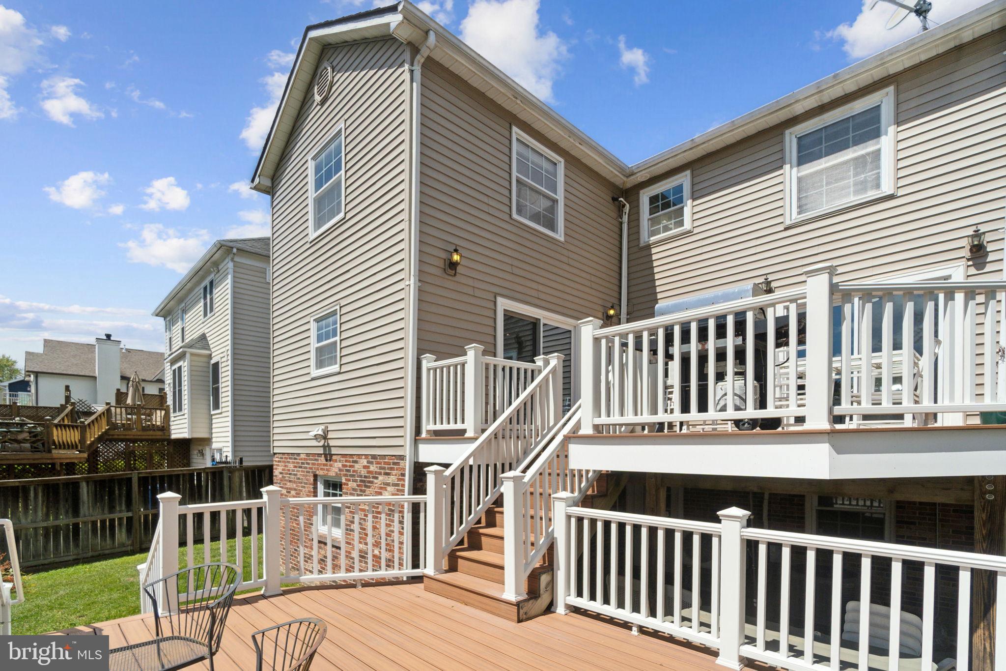 ALCOVA HEIGHTS - Residential Lease