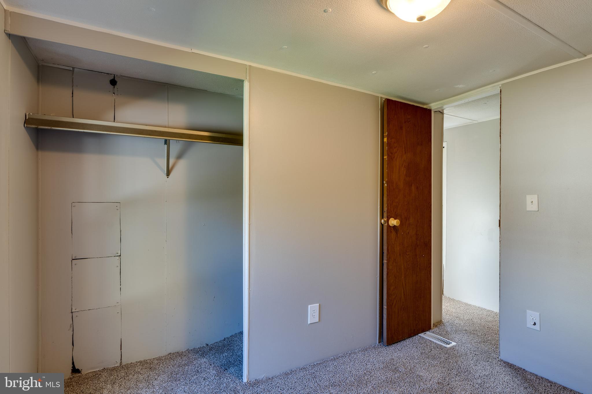 ORCHARD HILLS - Residential