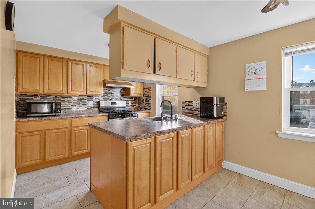 SOMERTON - Residential