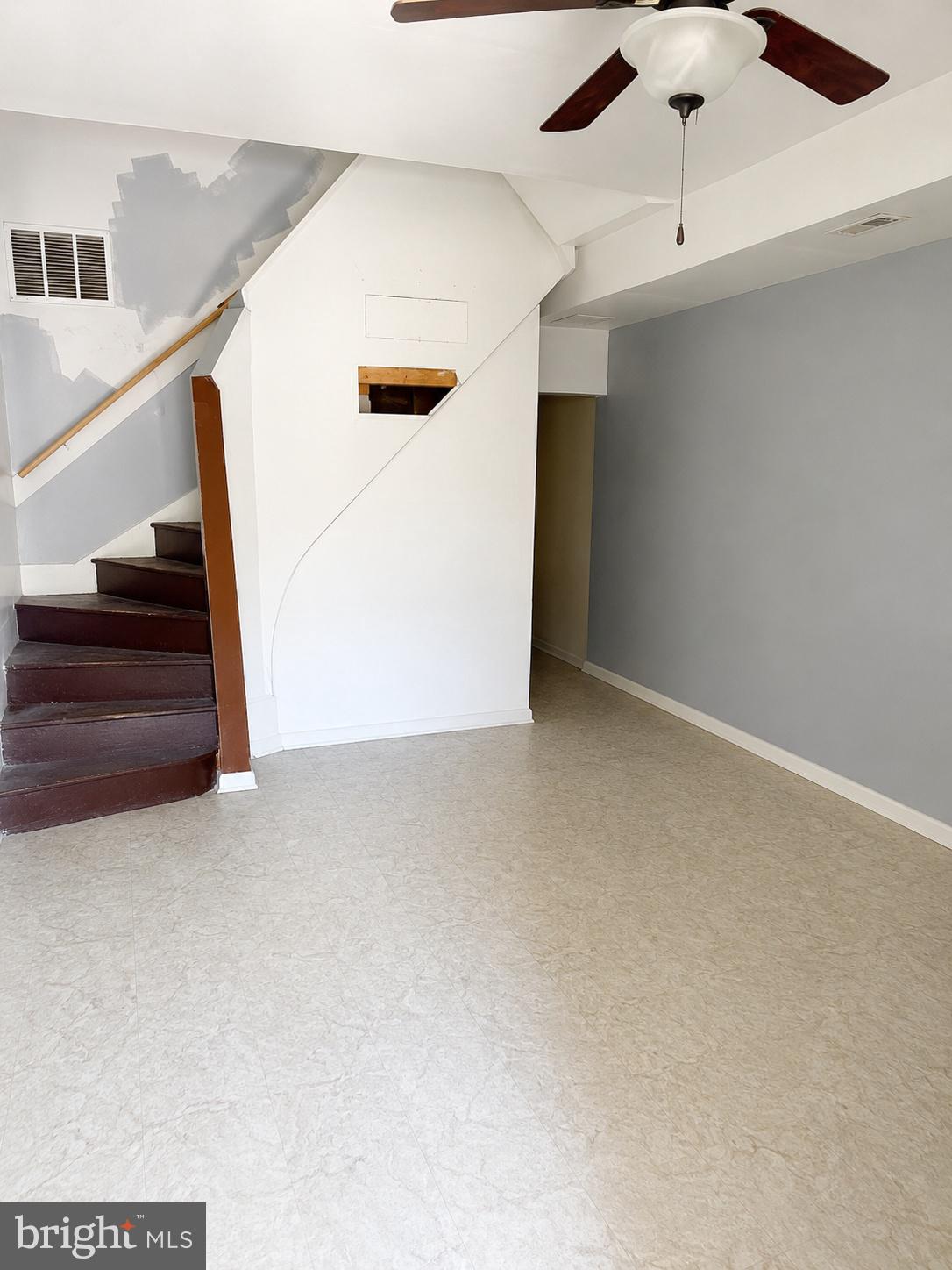 SANDTOWN-WINCHESTER - Residential