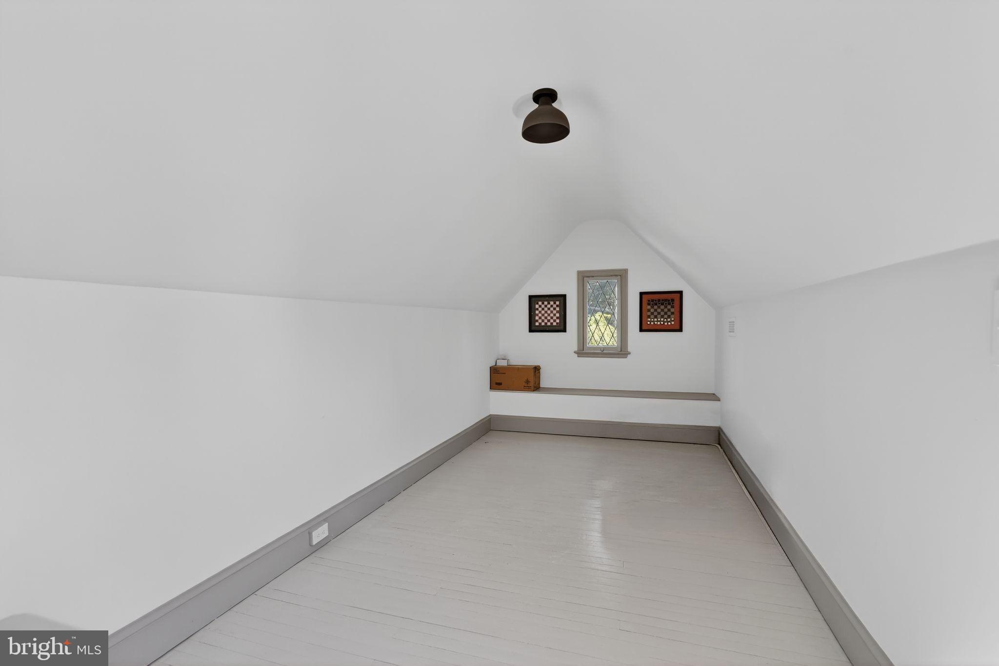 WESLEY HEIGHTS - Residential