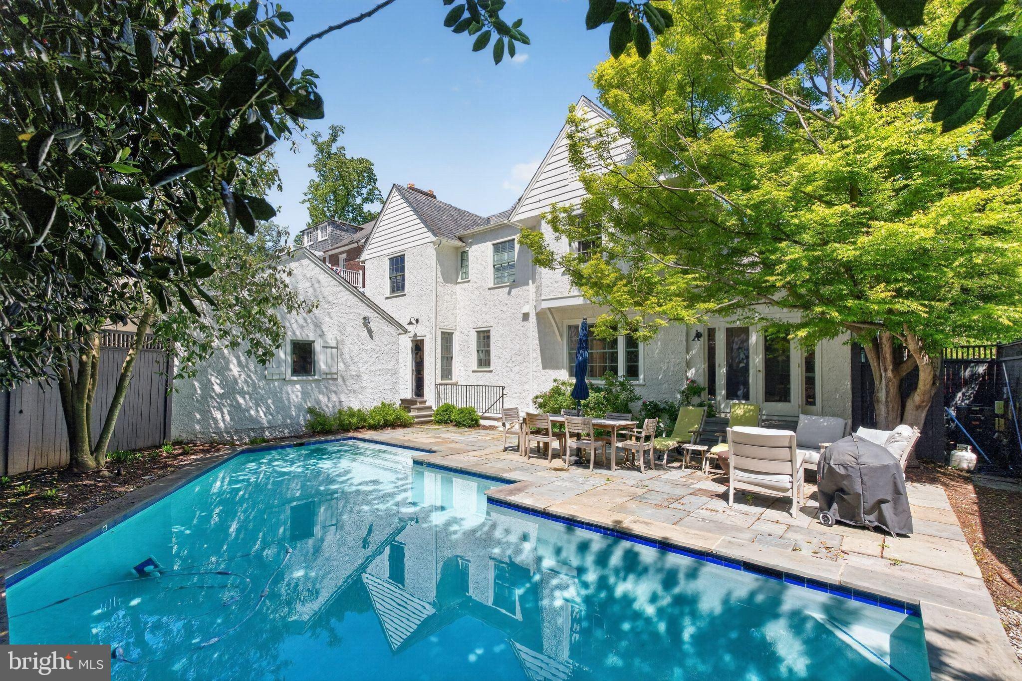 WESLEY HEIGHTS - Residential