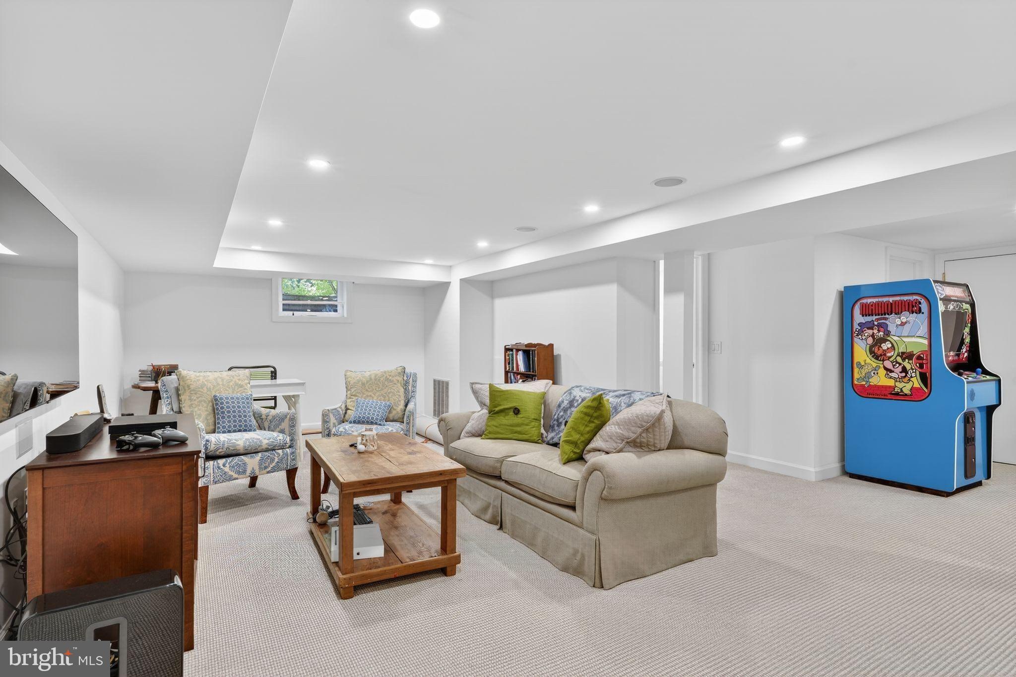 WESLEY HEIGHTS - Residential