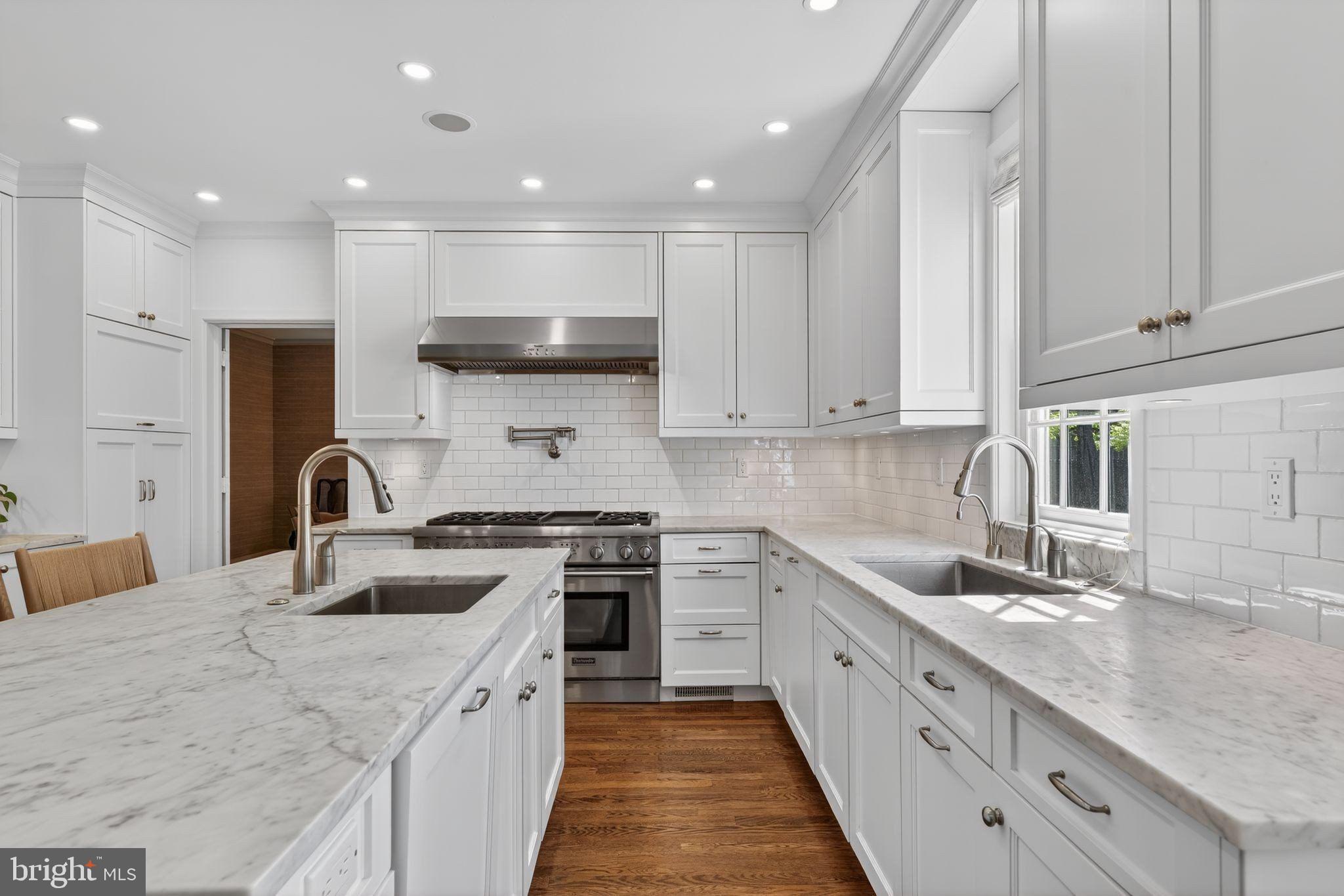 WESLEY HEIGHTS - Residential