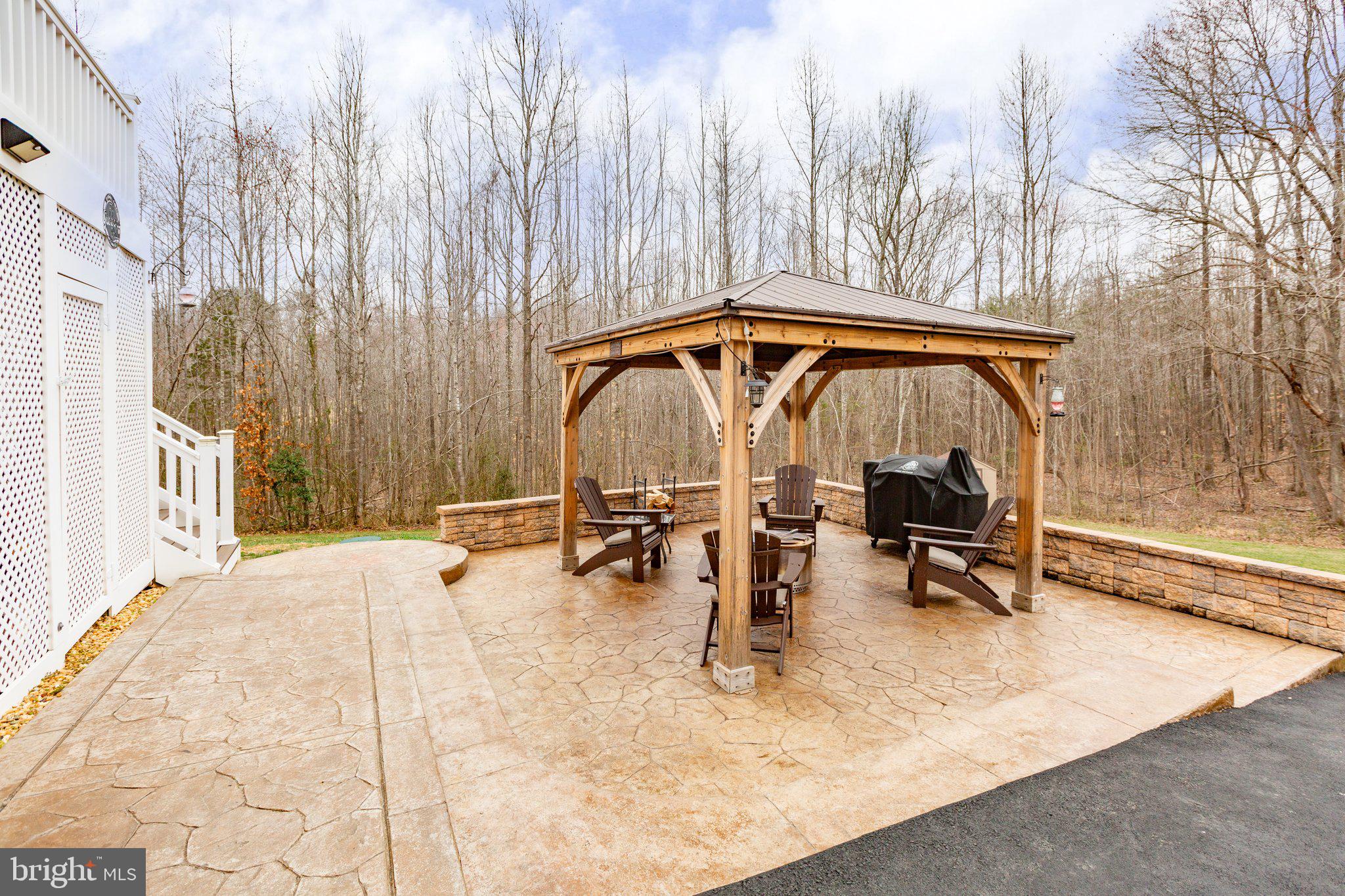 STONY HILL ESTATES - Residential