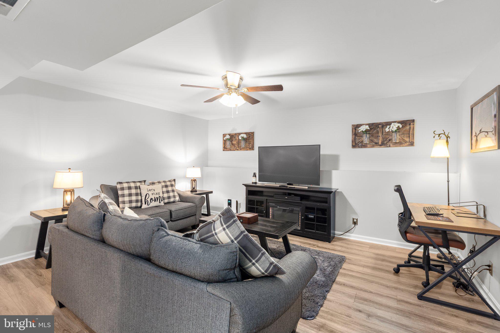 STONY HILL ESTATES - Residential