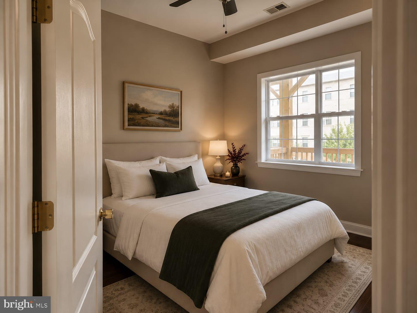HAMPTON SQUARE CONDOMINIUMS - Residential