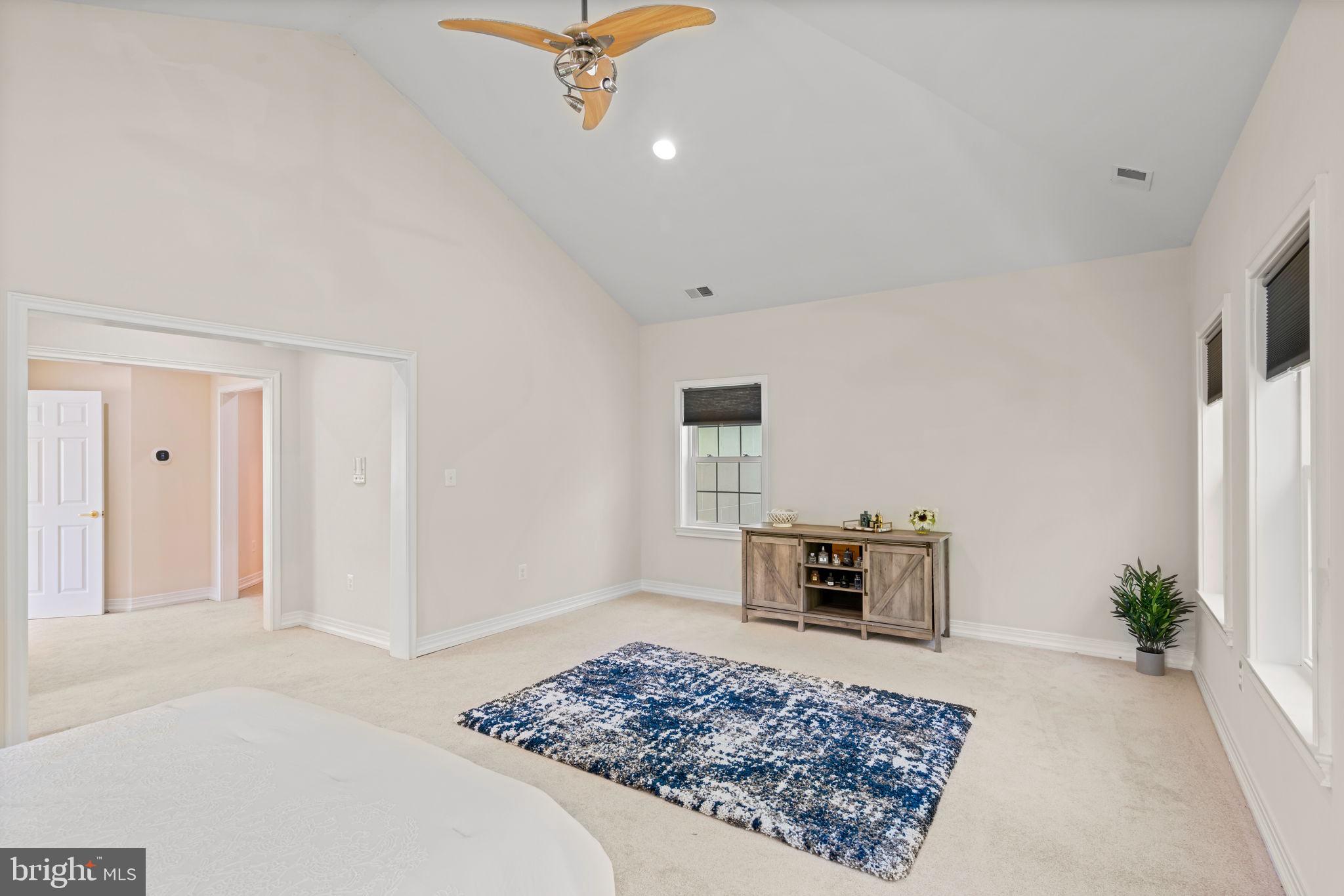 FAIRFAX STATION - Residential