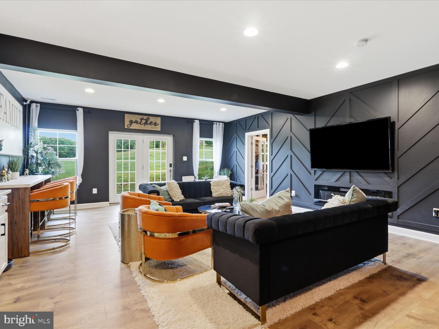 DOLITTLE FARM - Residential