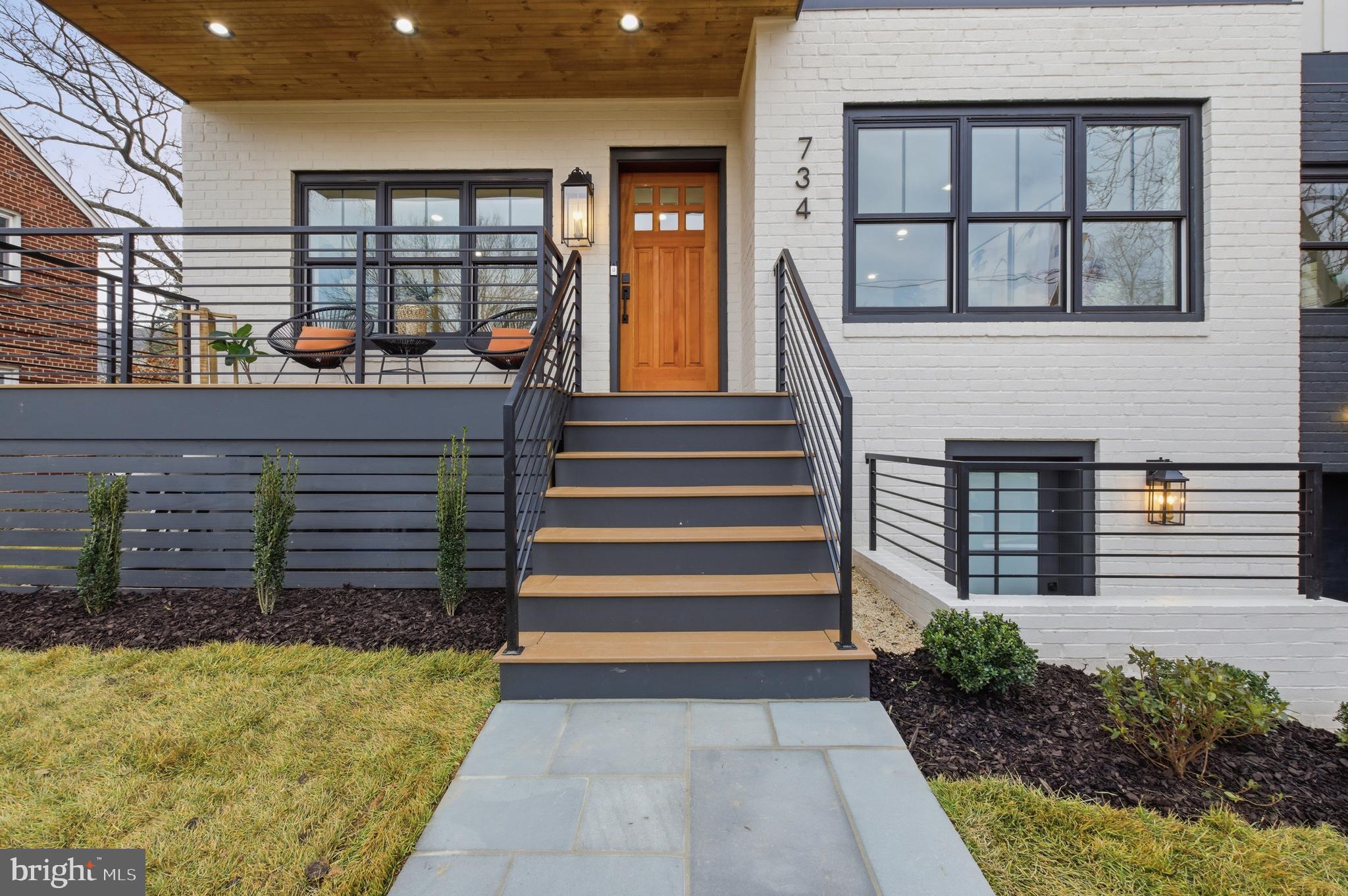 AURORA HILLS - Residential