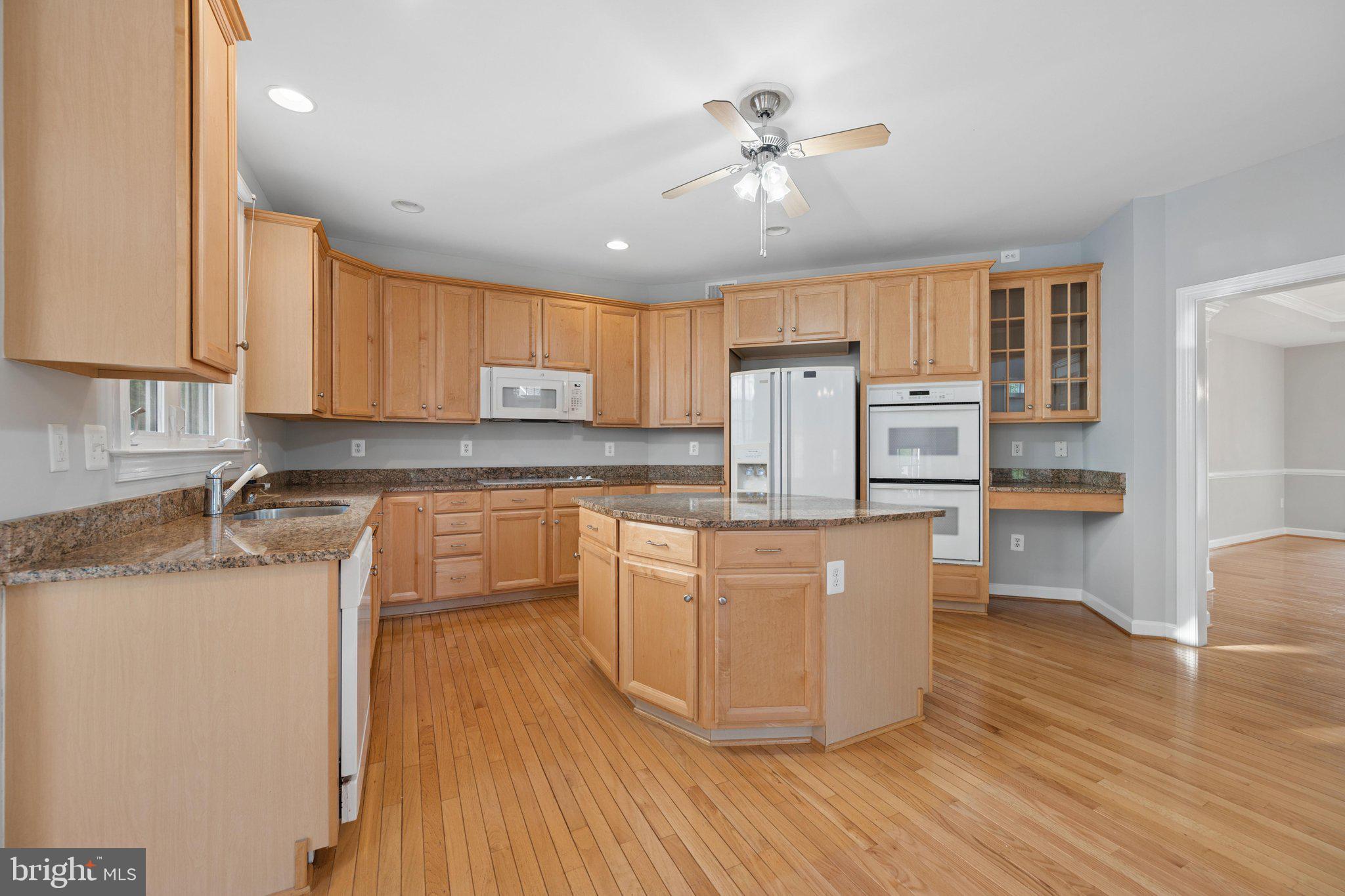 REGENCY AT LEISURE WORLD - Residential