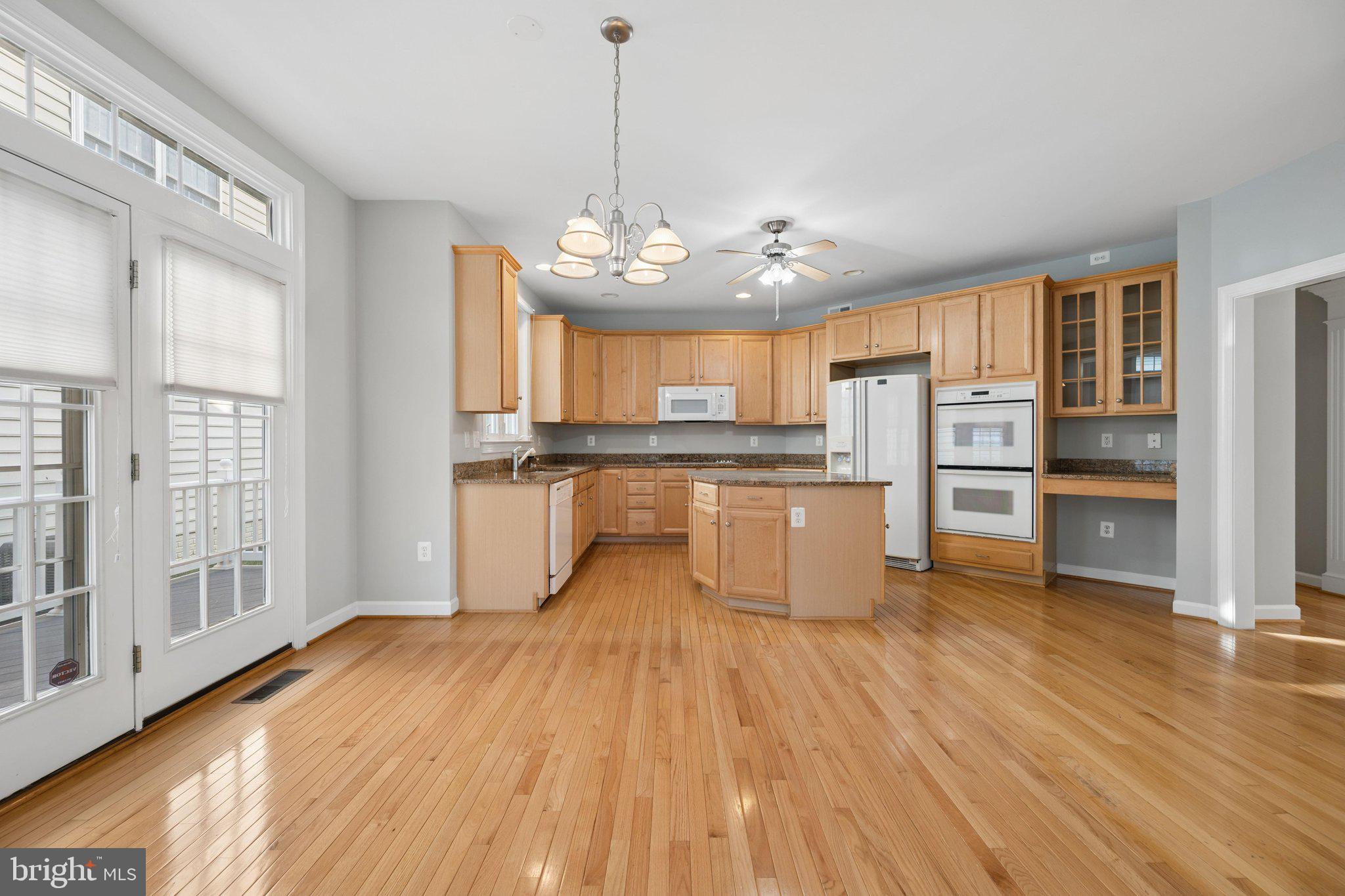 REGENCY AT LEISURE WORLD - Residential