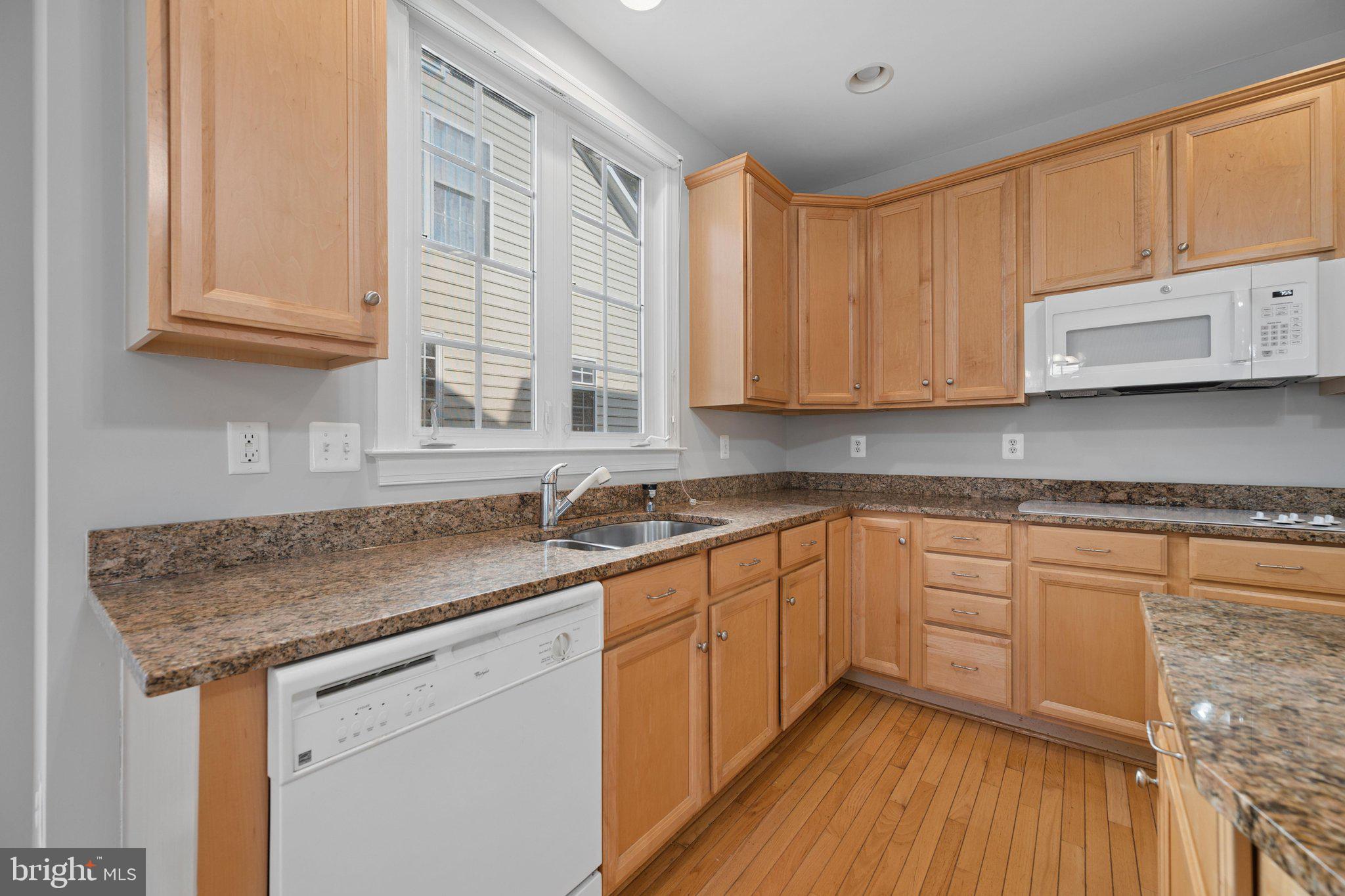 REGENCY AT LEISURE WORLD - Residential