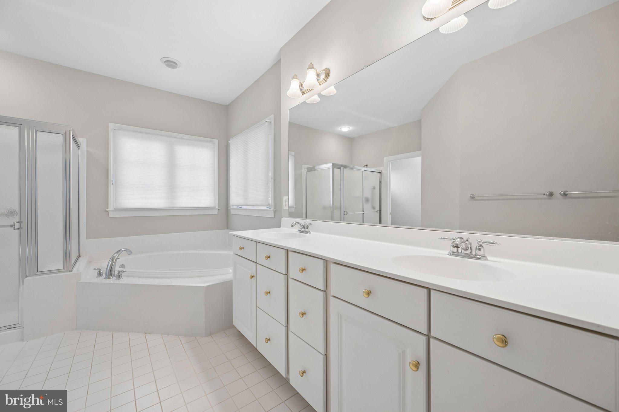 REGENCY AT LEISURE WORLD - Residential