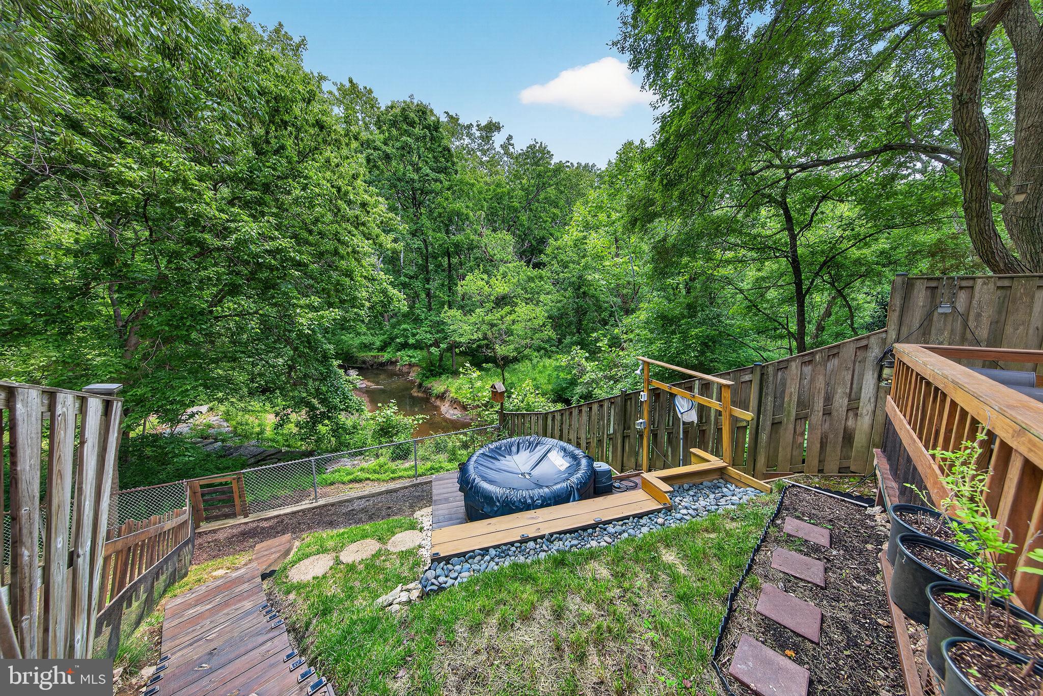 ROCKSHIRE - Residential