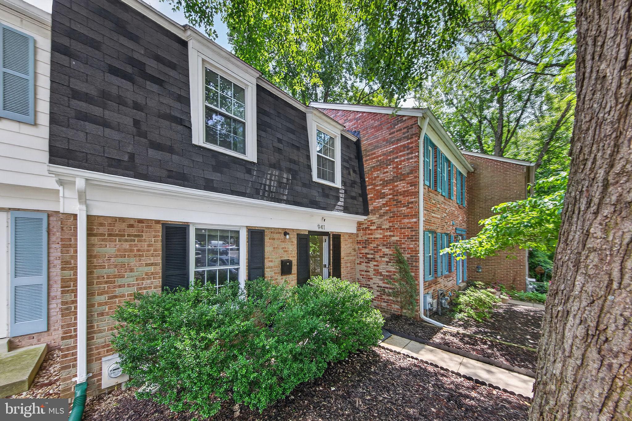 ROCKSHIRE - Residential
