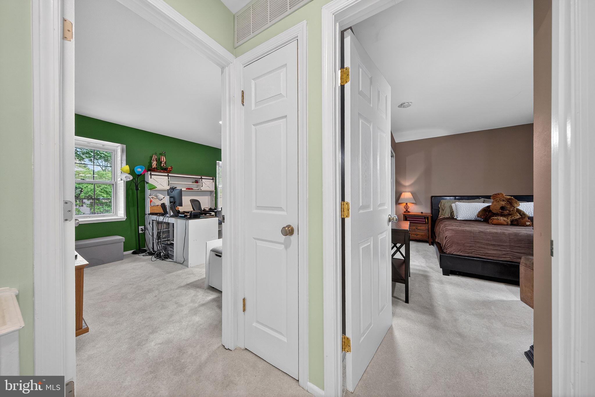 ROCKSHIRE - Residential
