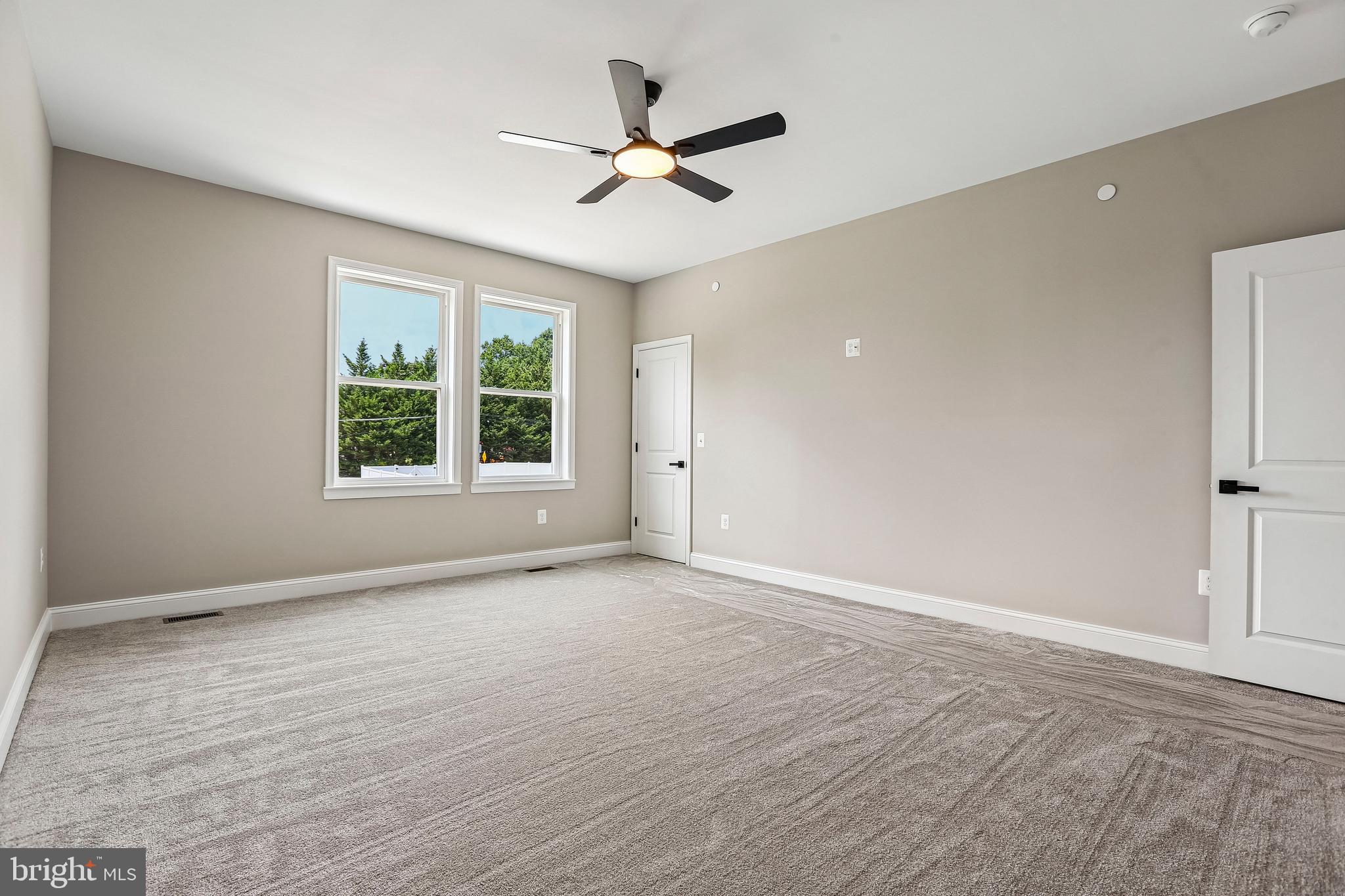 HAMILTON HILLS - Residential