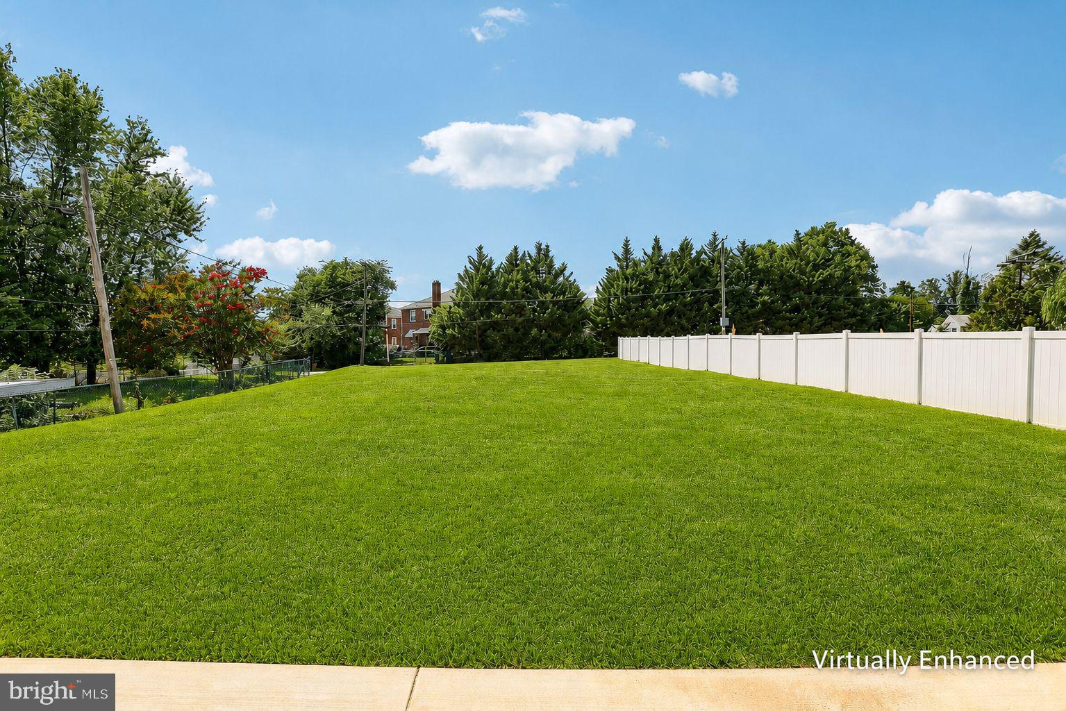 HAMILTON HILLS - Residential