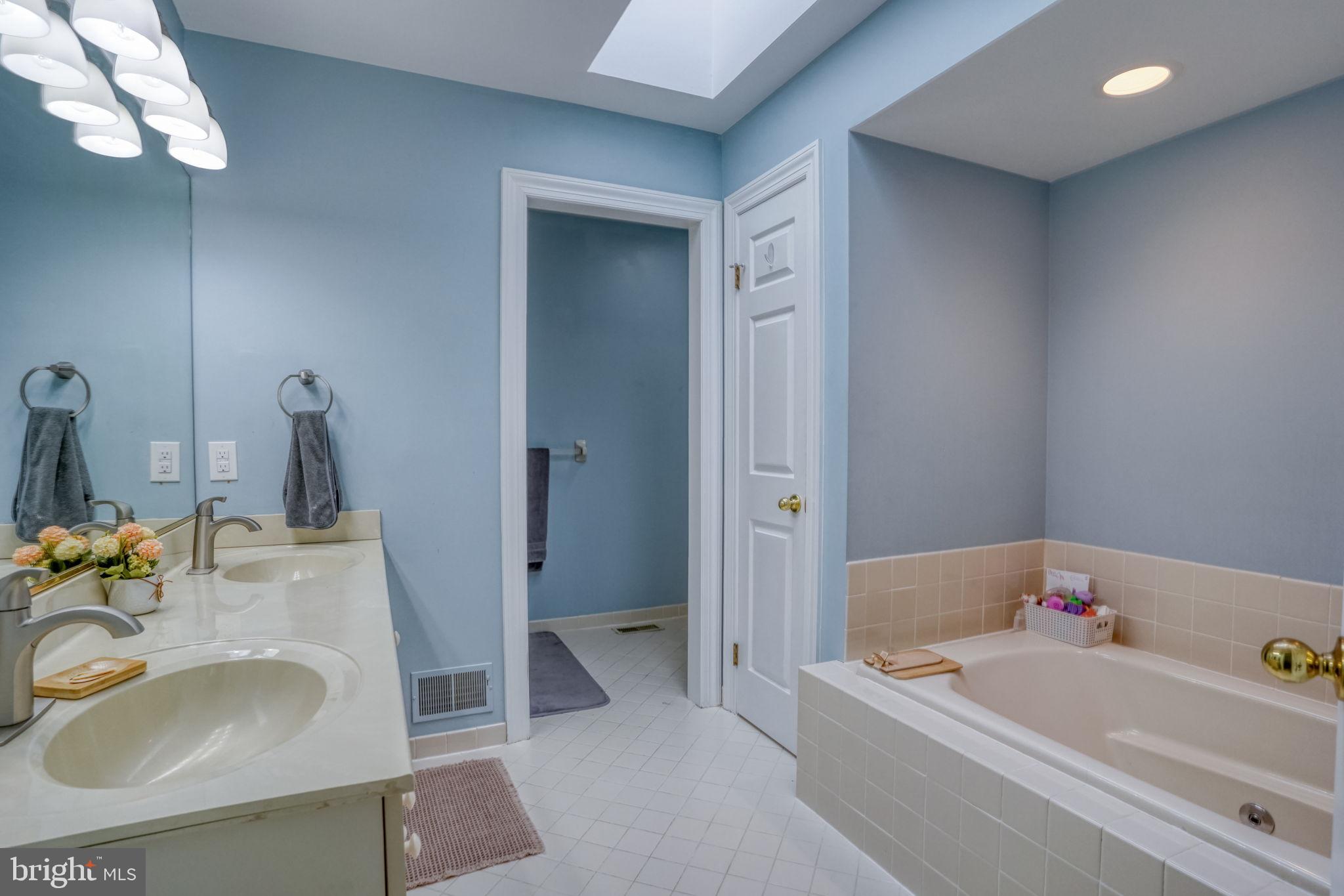 SOUTHVIEW - Residential