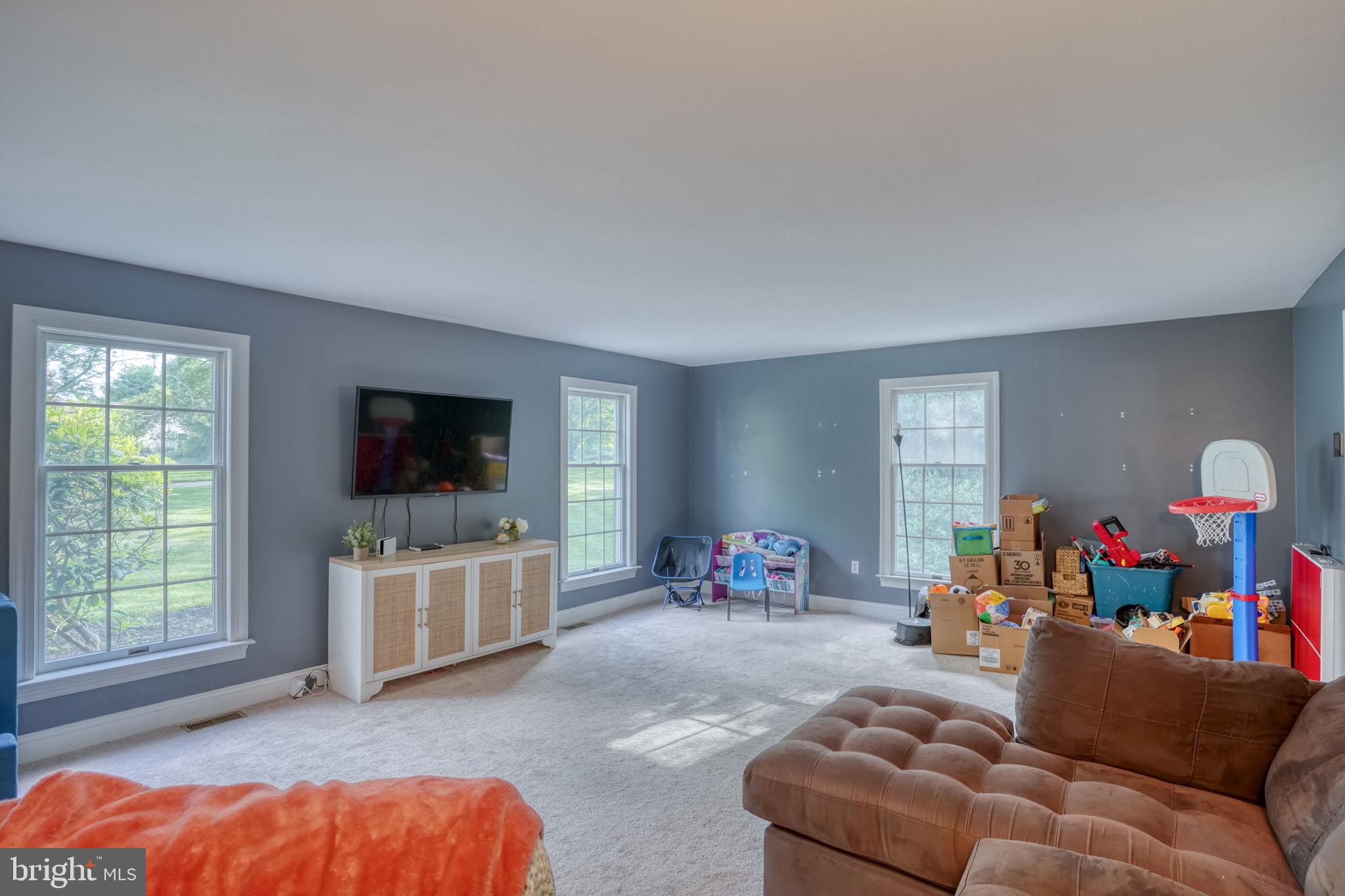 SOUTHVIEW - Residential