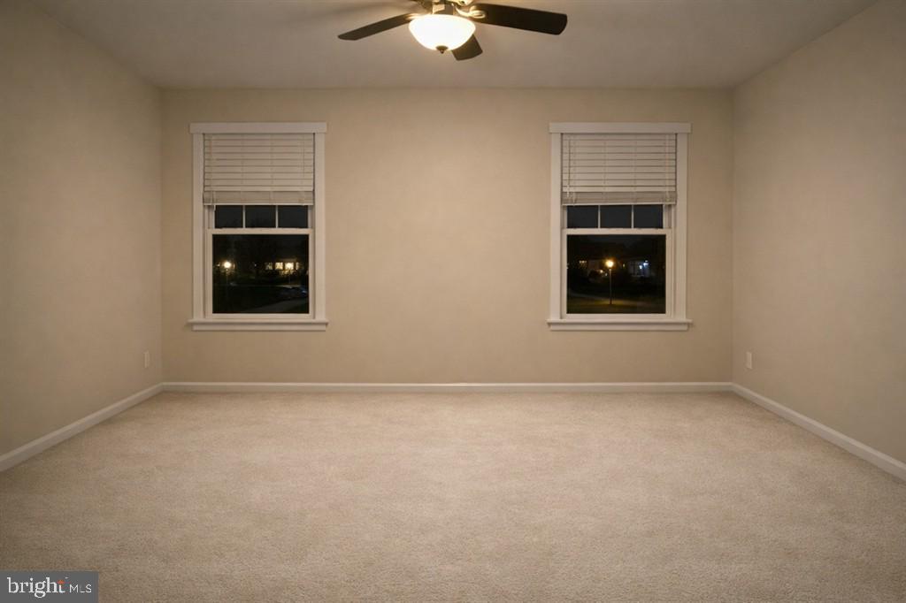 GRACE LYN MANOR - Residential