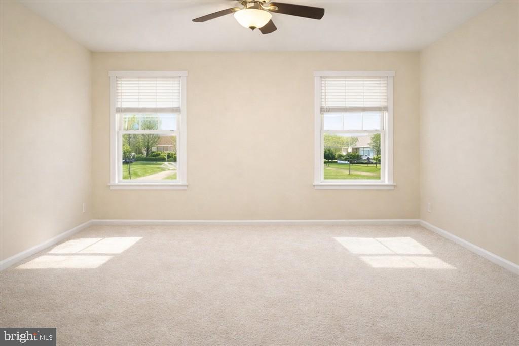 GRACE LYN MANOR - Residential