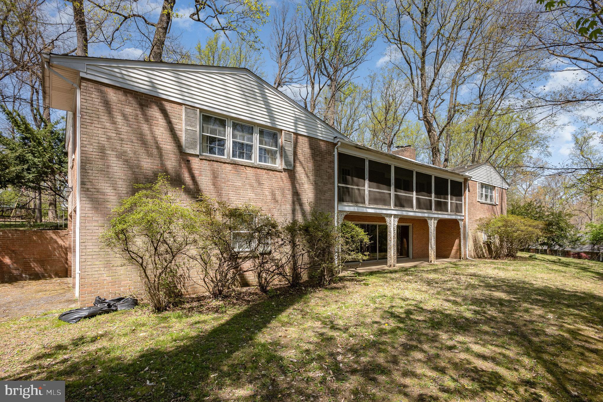 CHAPEL HILL - Residential
