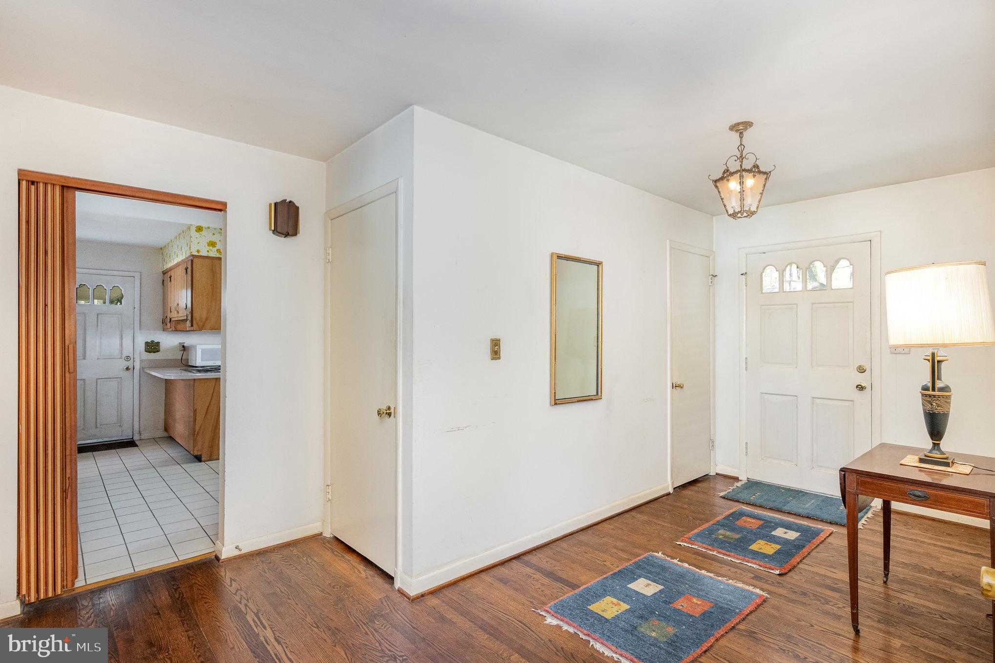 CHAPEL HILL - Residential