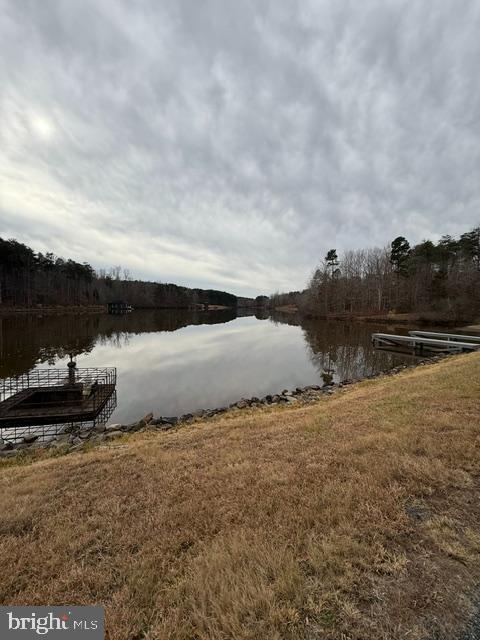 JENNINGS POND - Land