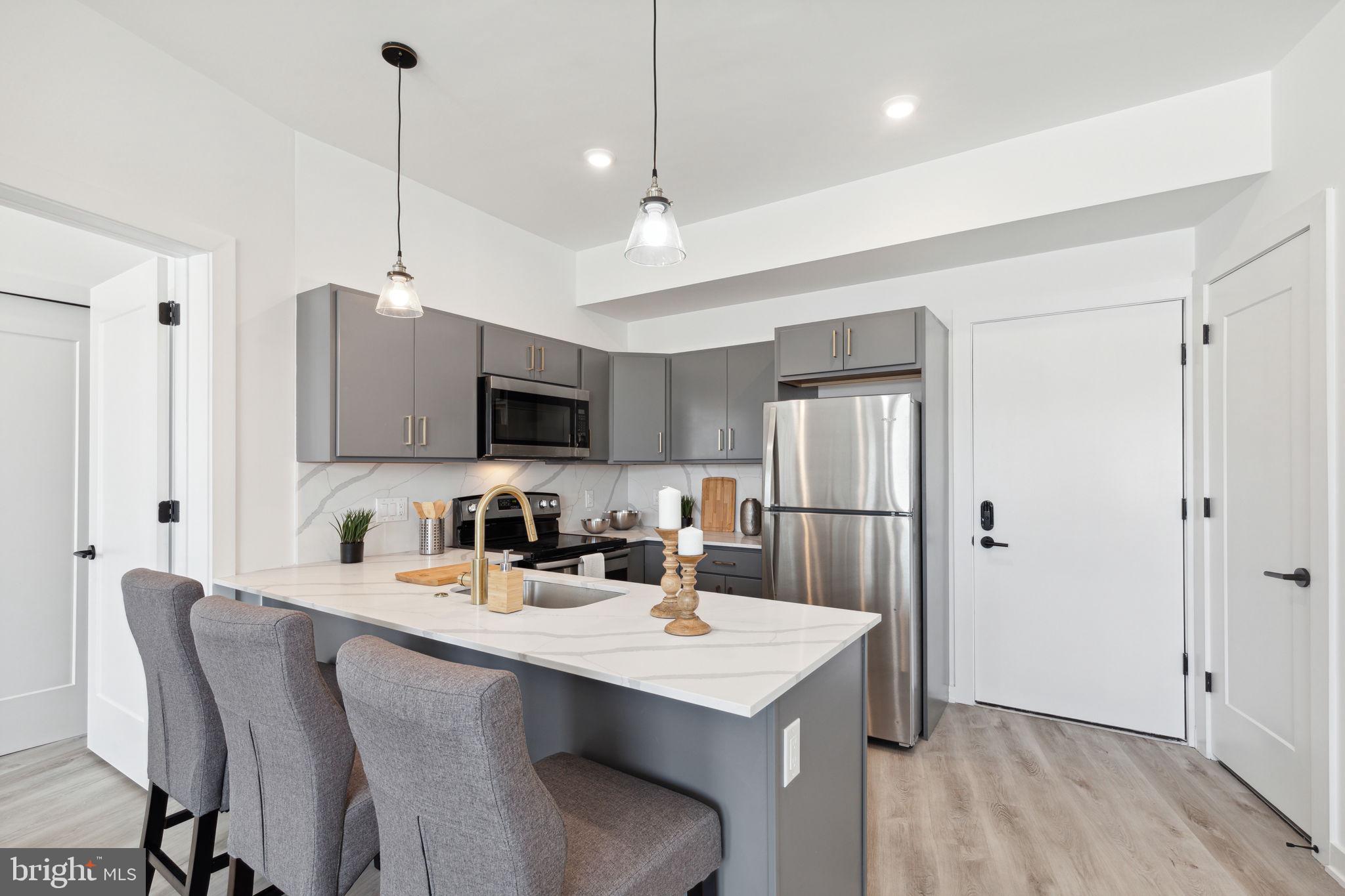 EAST KENSINGTON - Residential Lease