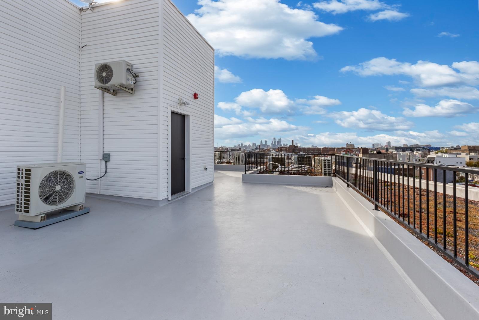 EAST KENSINGTON - Residential Lease