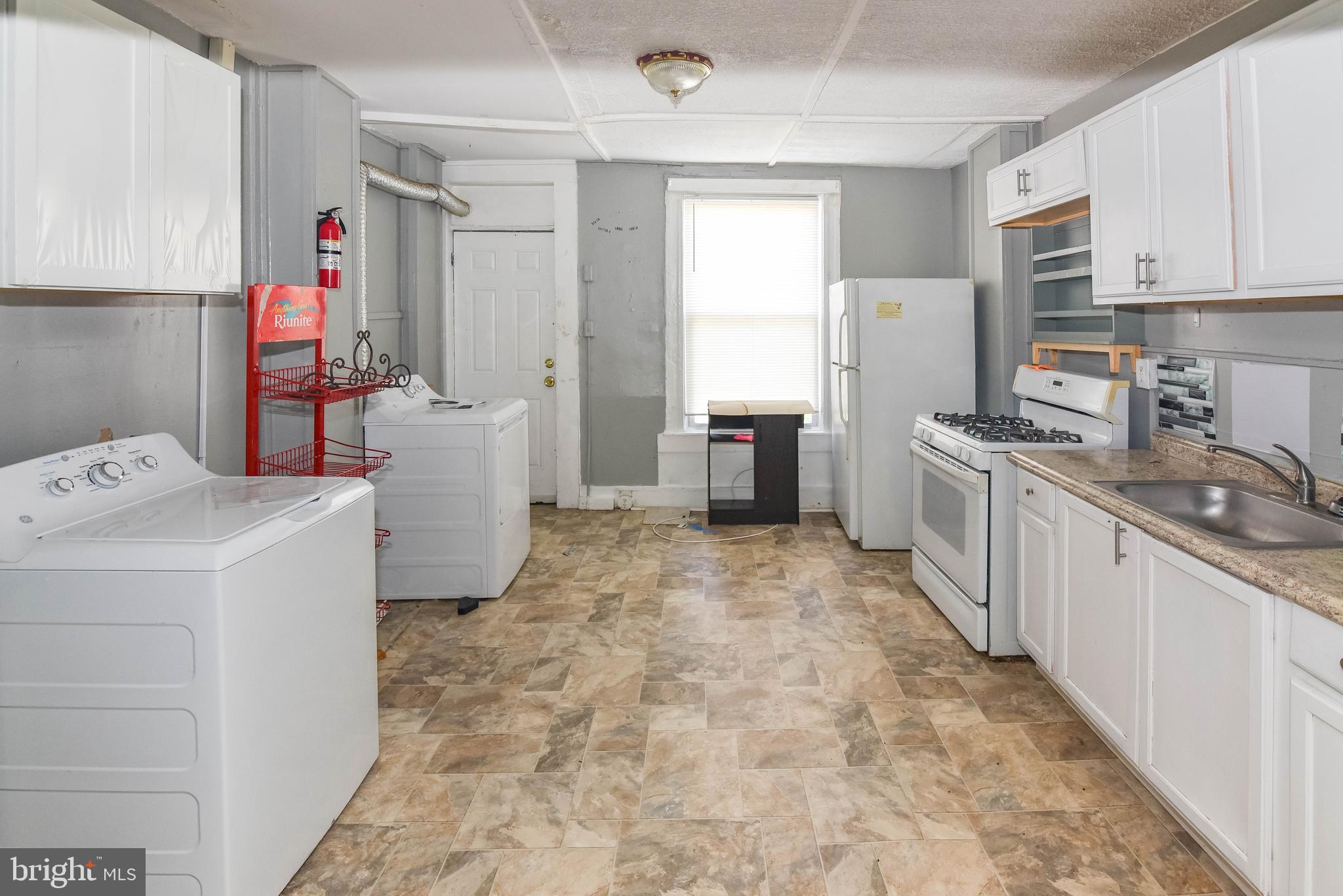MILTON-MONTFORD - Residential