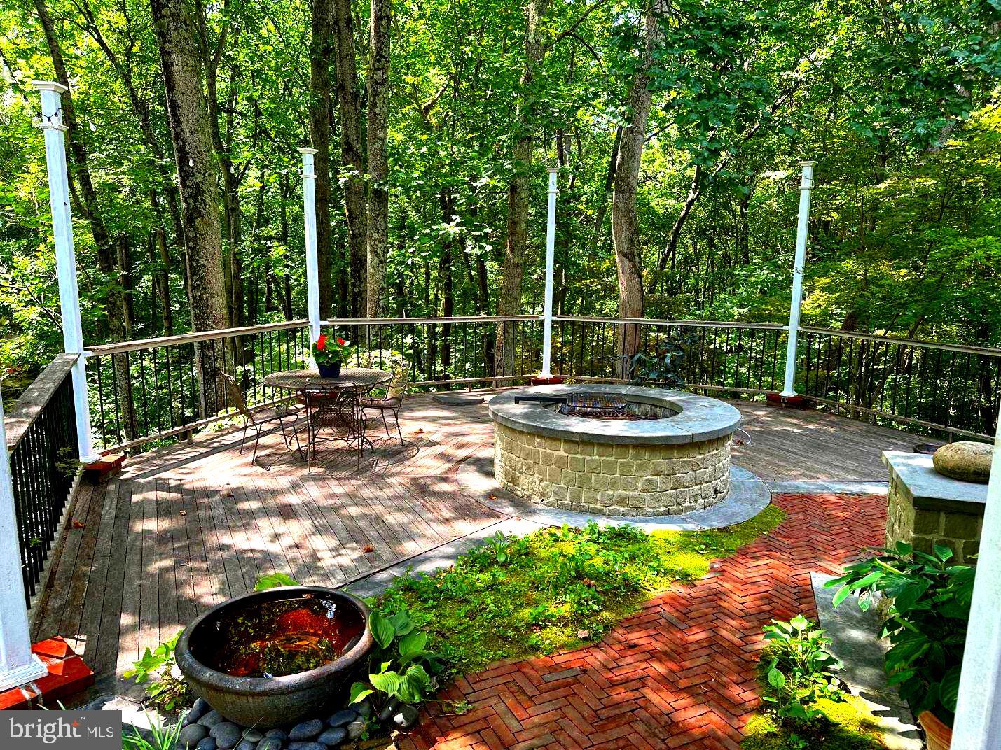 HIGHLAND - Residential