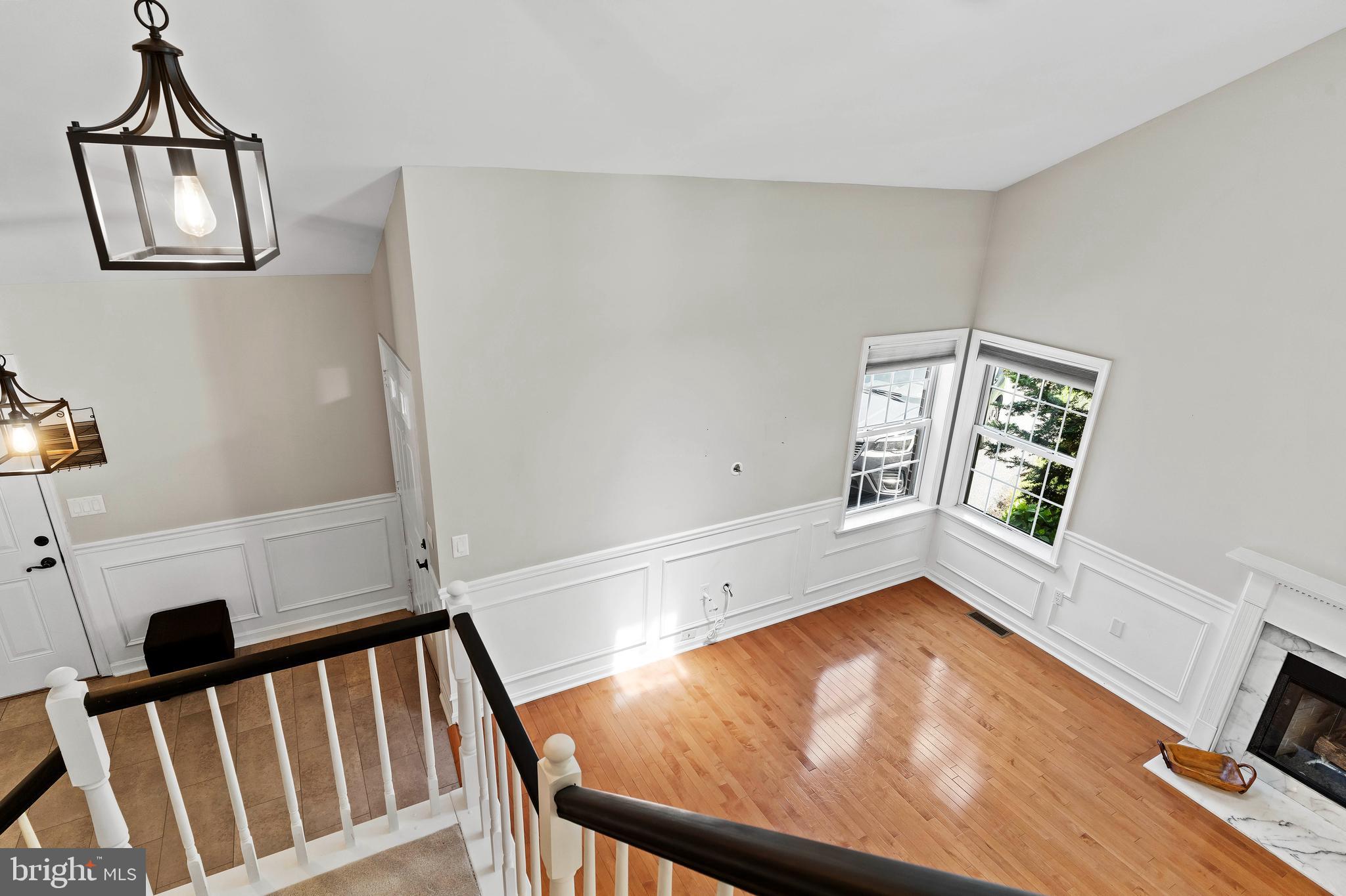 BEAUMONT SQUARE - Residential