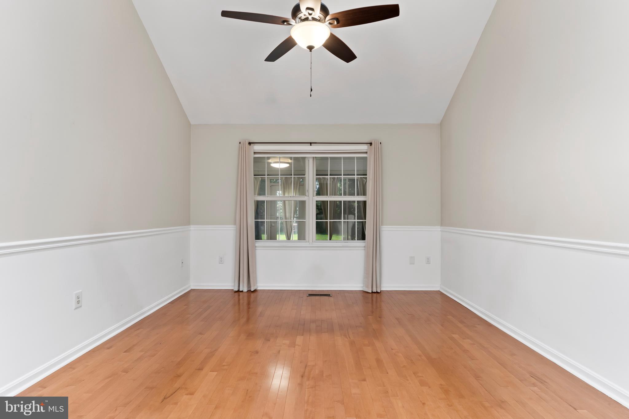 BEAUMONT SQUARE - Residential