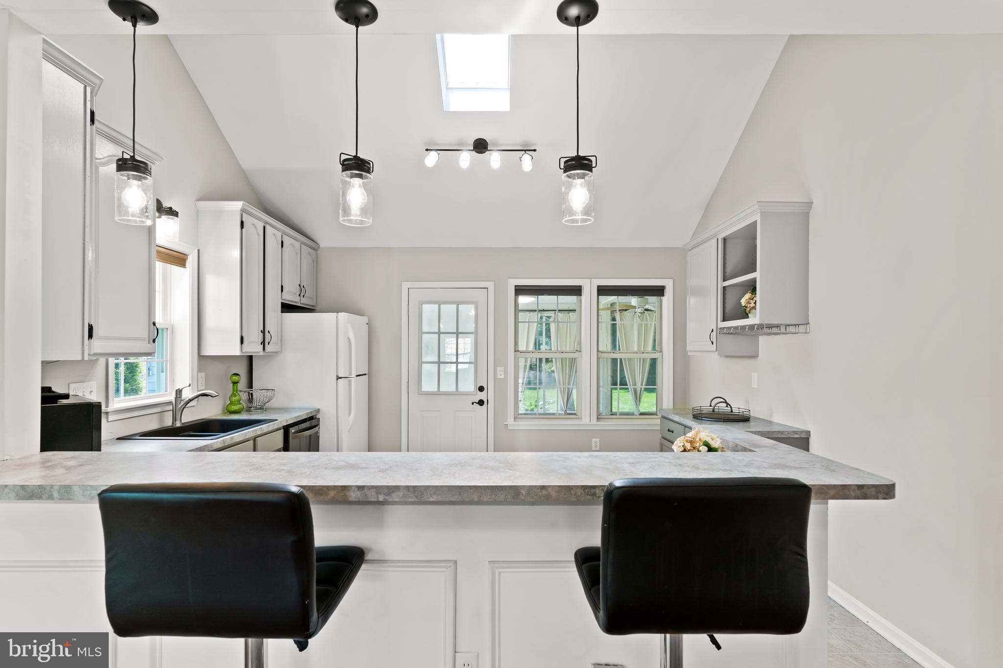 BEAUMONT SQUARE - Residential