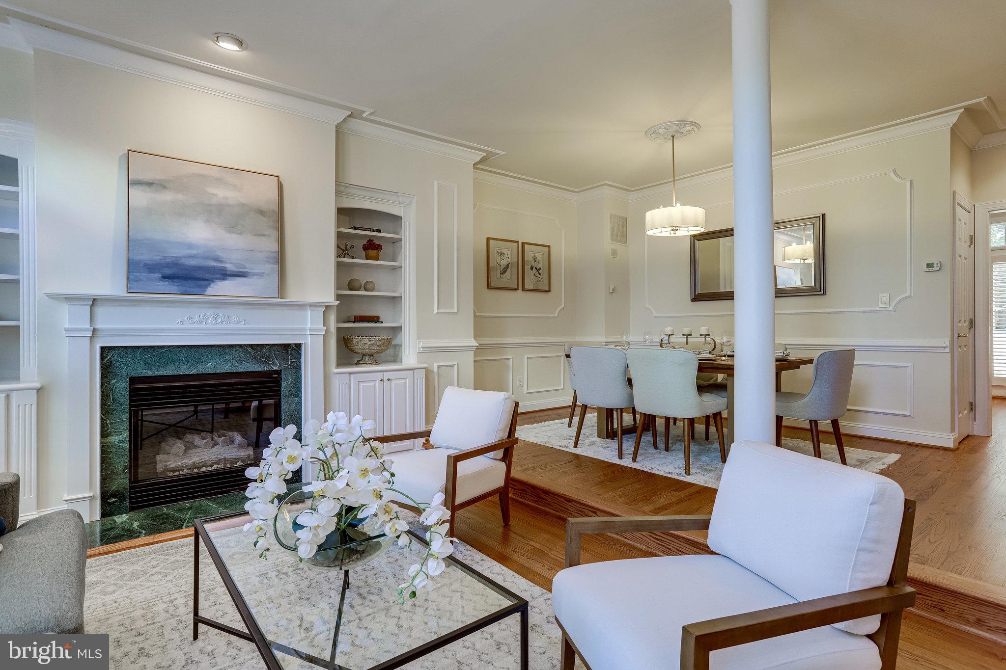 RIVERGATE - Residential