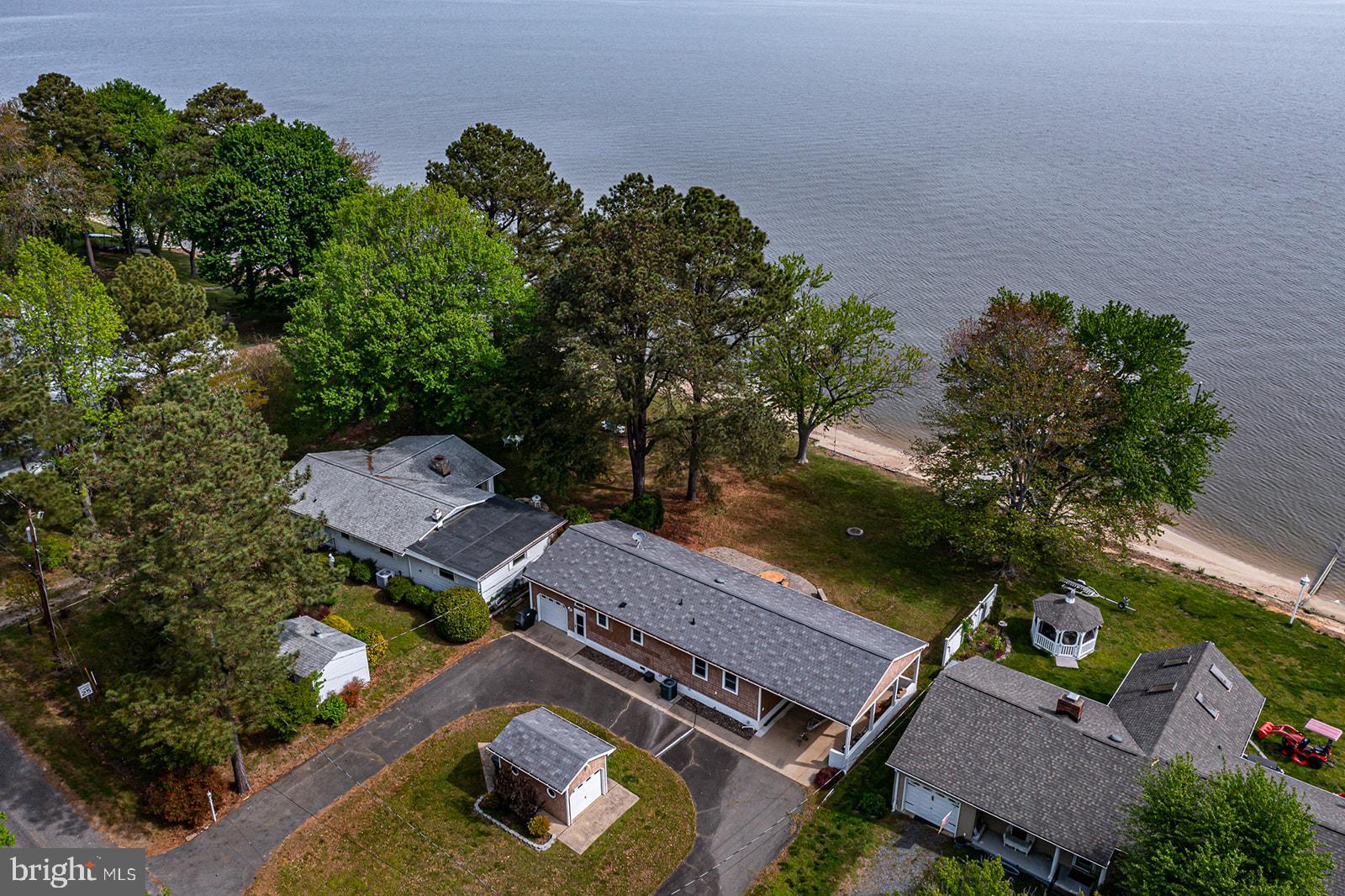 HORNERS BEACH - Residential Lease