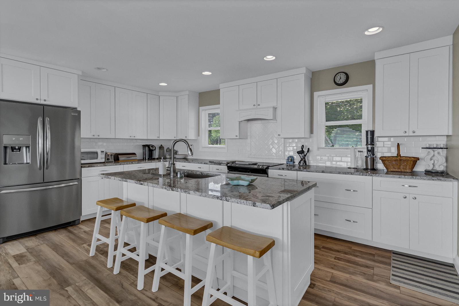 HORNERS BEACH - Residential Lease