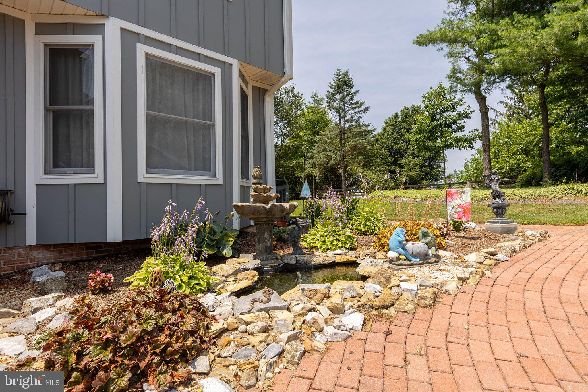 GLEN E RUSSELL - Residential