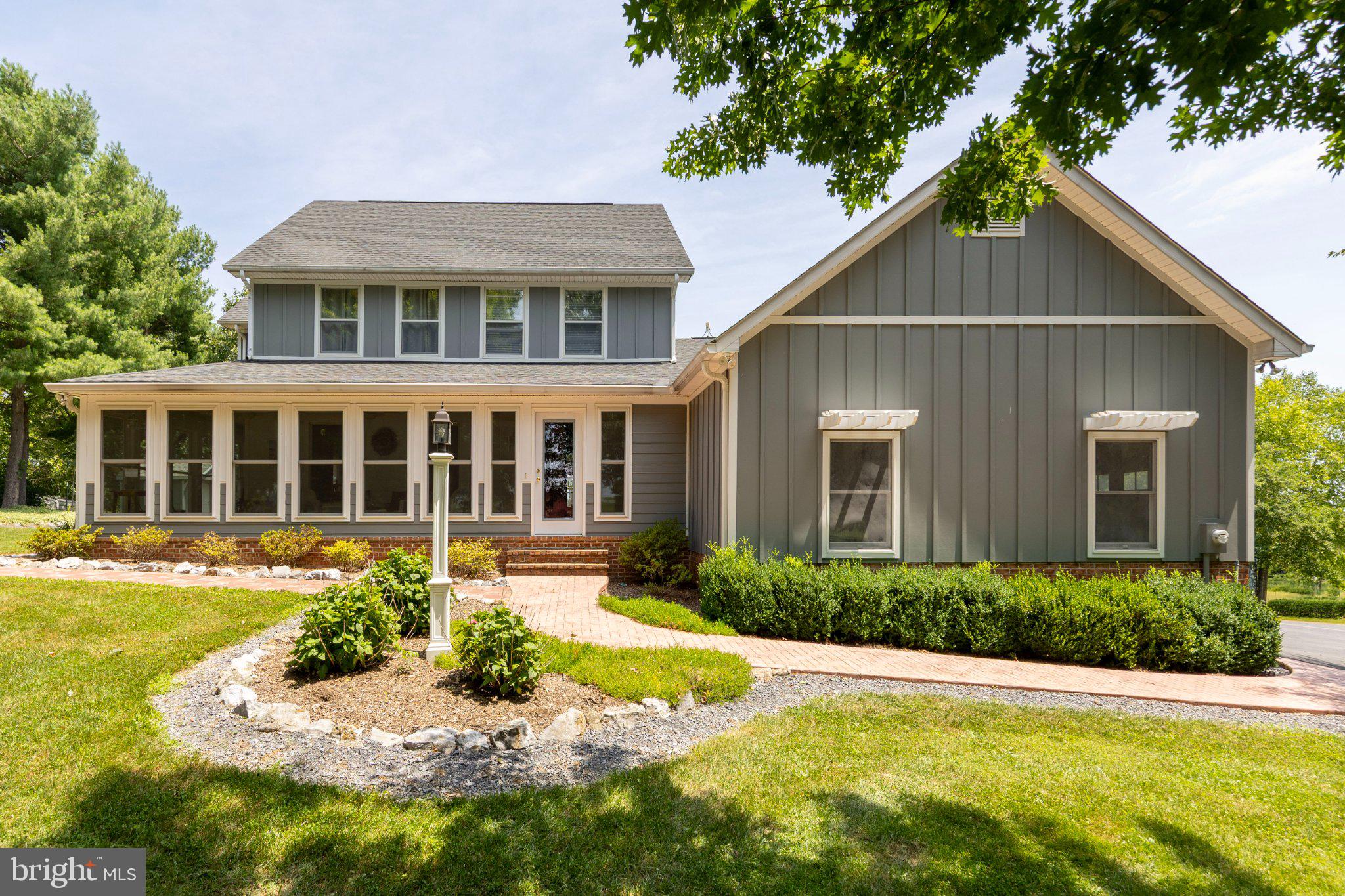 GLEN E RUSSELL - Residential