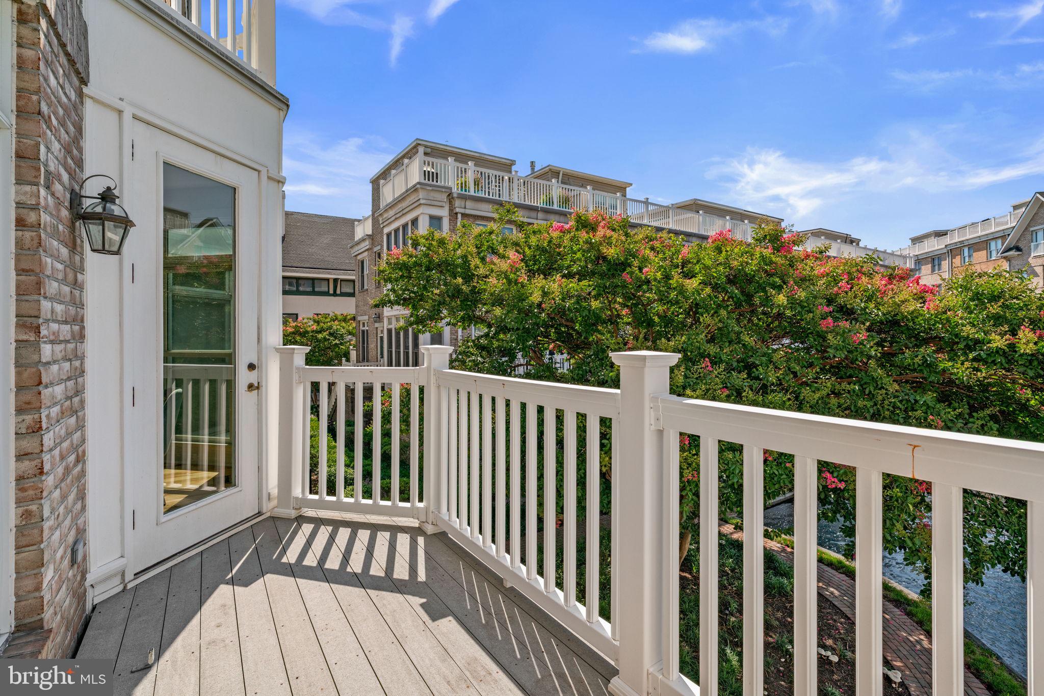 HARBORVIEW - Residential