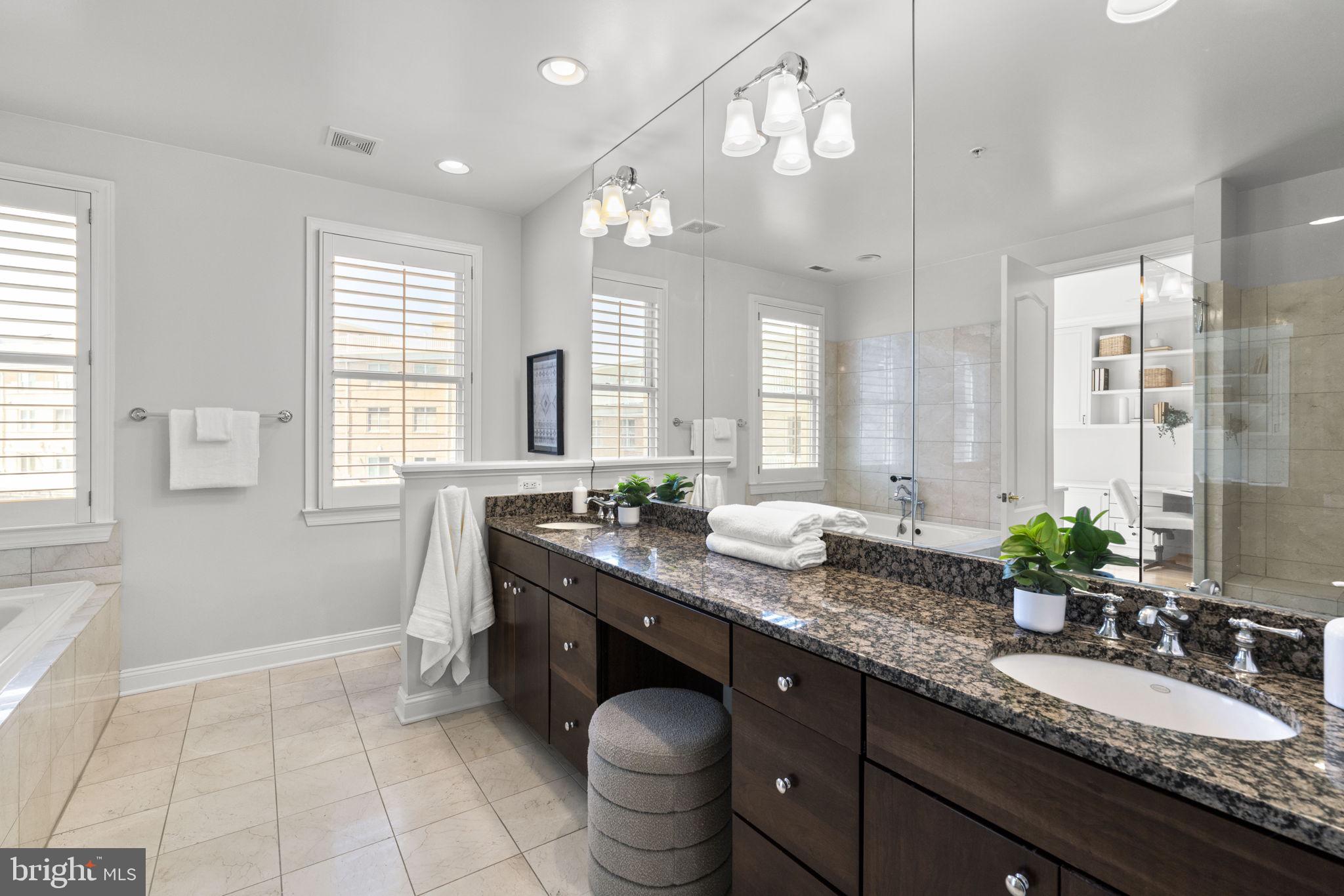 HARBORVIEW - Residential