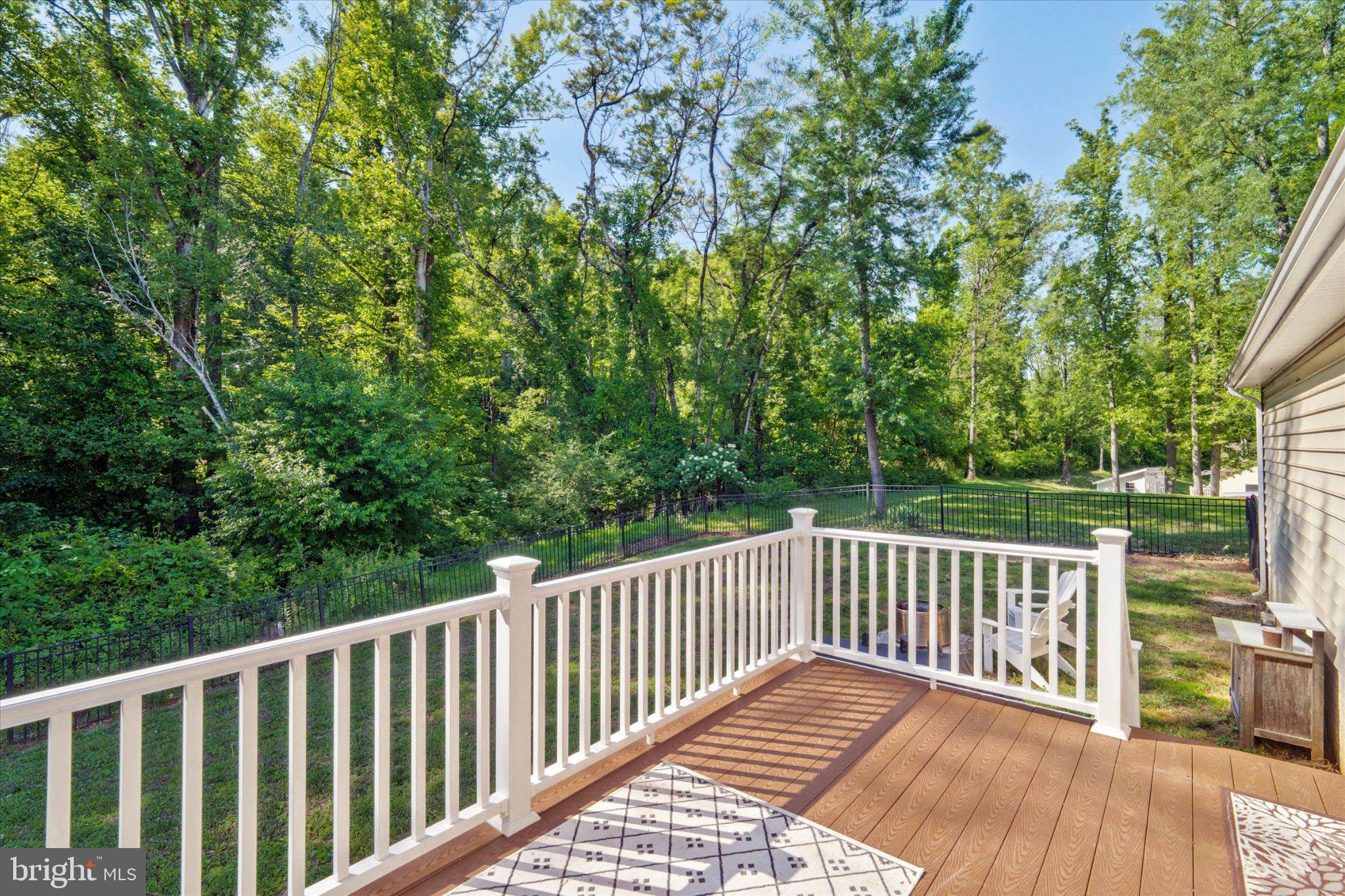 TIMBER KNOLL - Residential