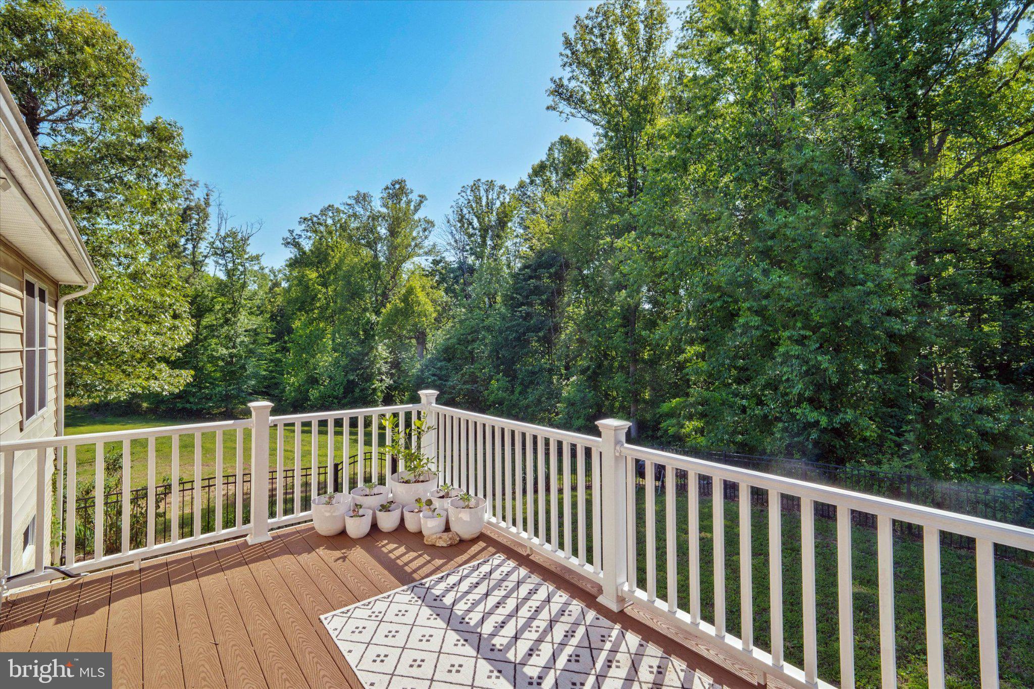 TIMBER KNOLL - Residential