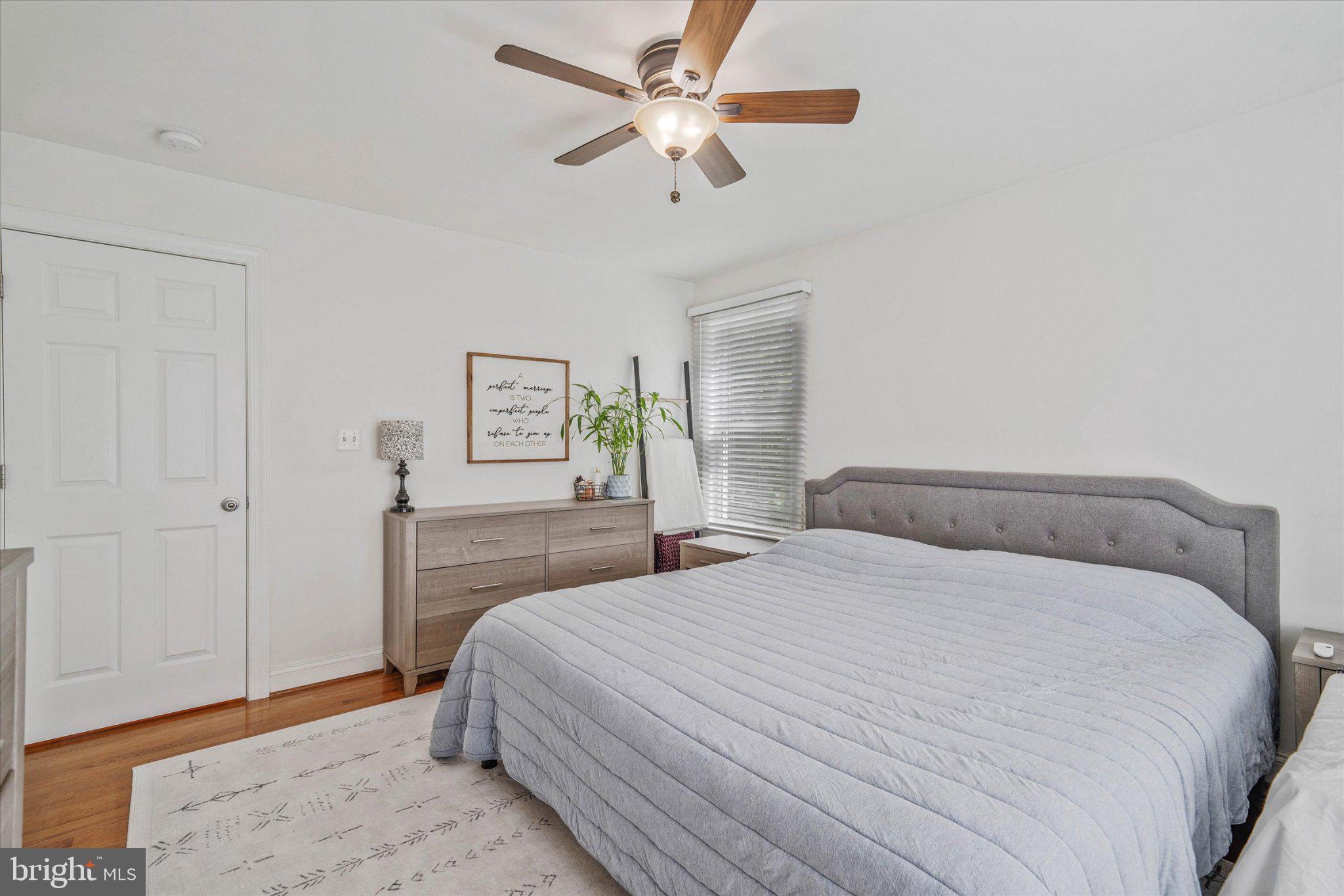 TIMBER KNOLL - Residential