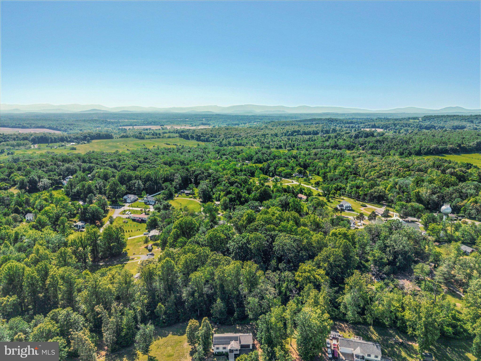 TIMBER KNOLL - Residential