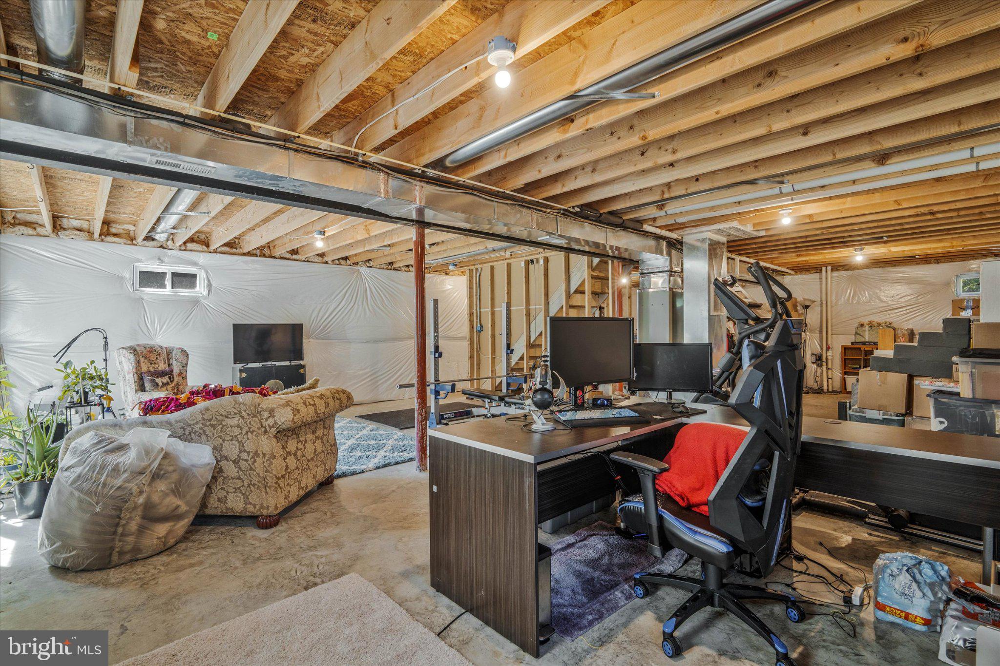 TIMBER KNOLL - Residential
